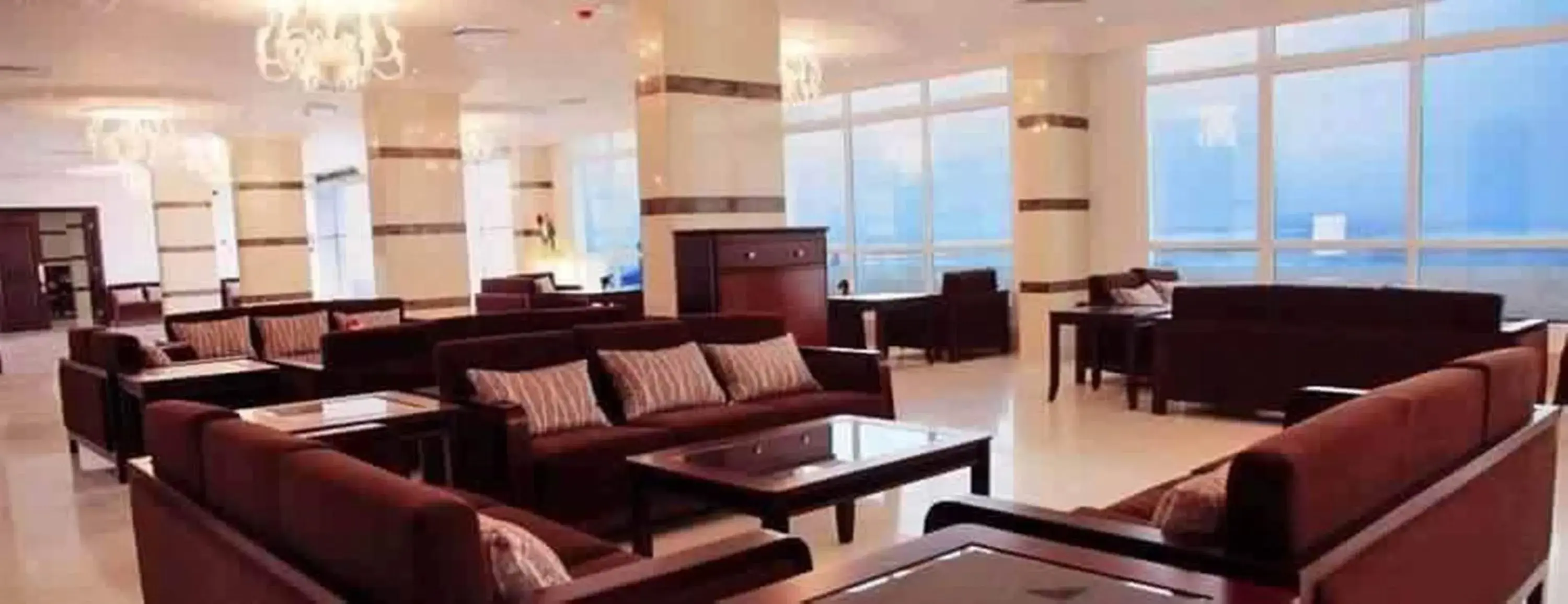 Seating area, Restaurant/Places to Eat in Salalah Beach Resort Hotel