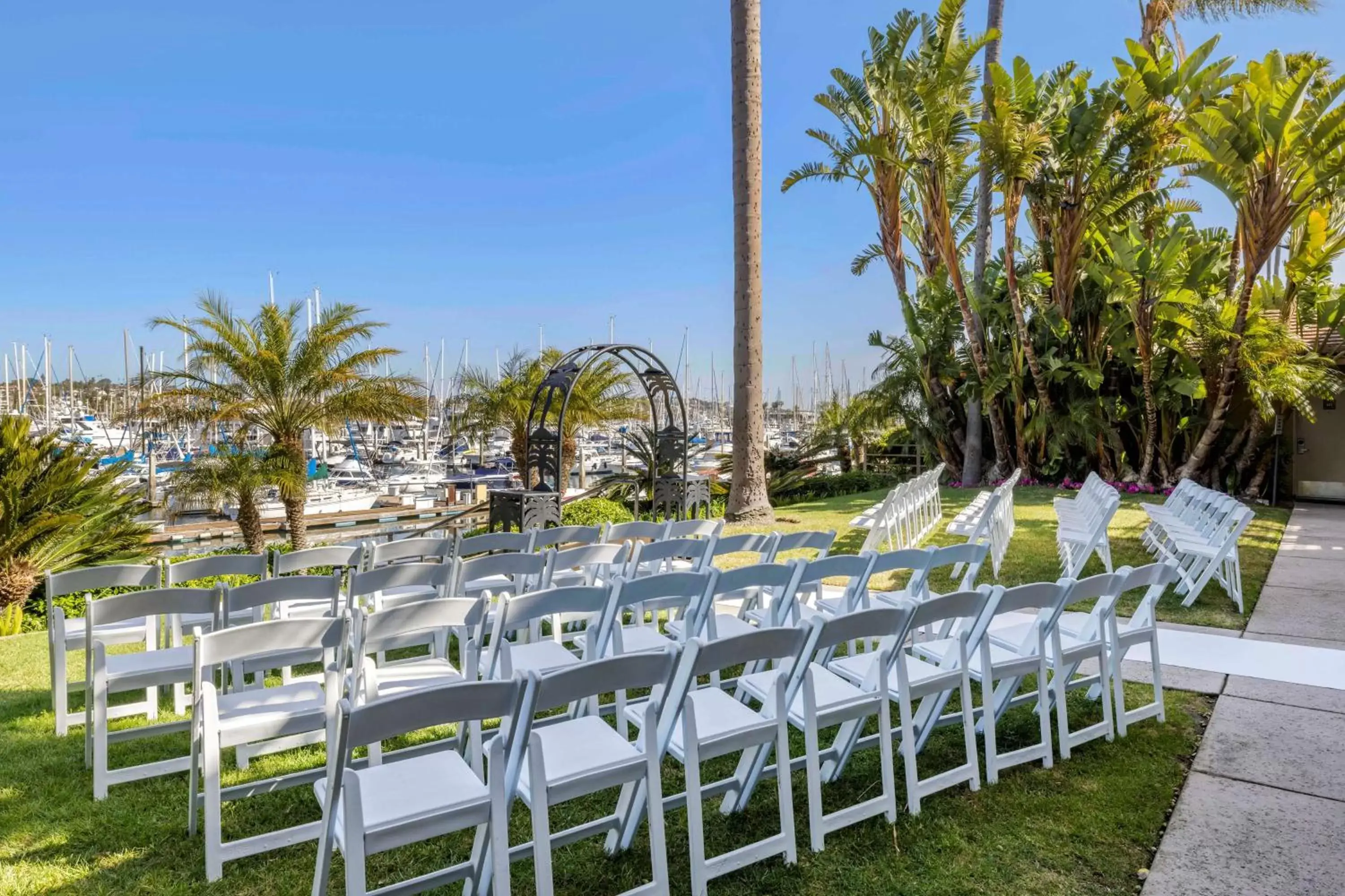 wedding in Best Western PLUS Island Palms Hotel & Marina