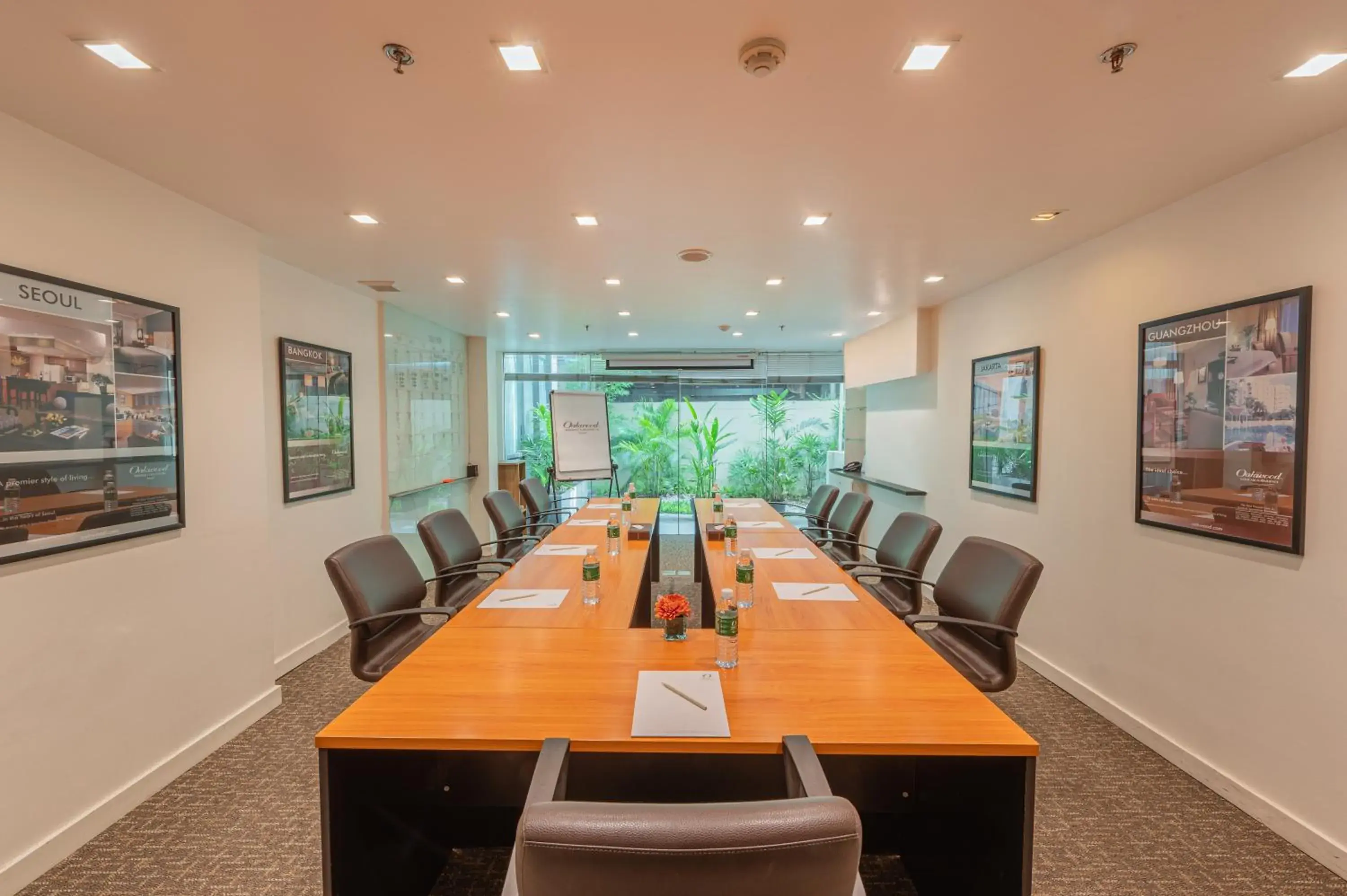 Meeting/conference room in Oakwood Residence Sukhumvit 24 - SHA Extra Plus