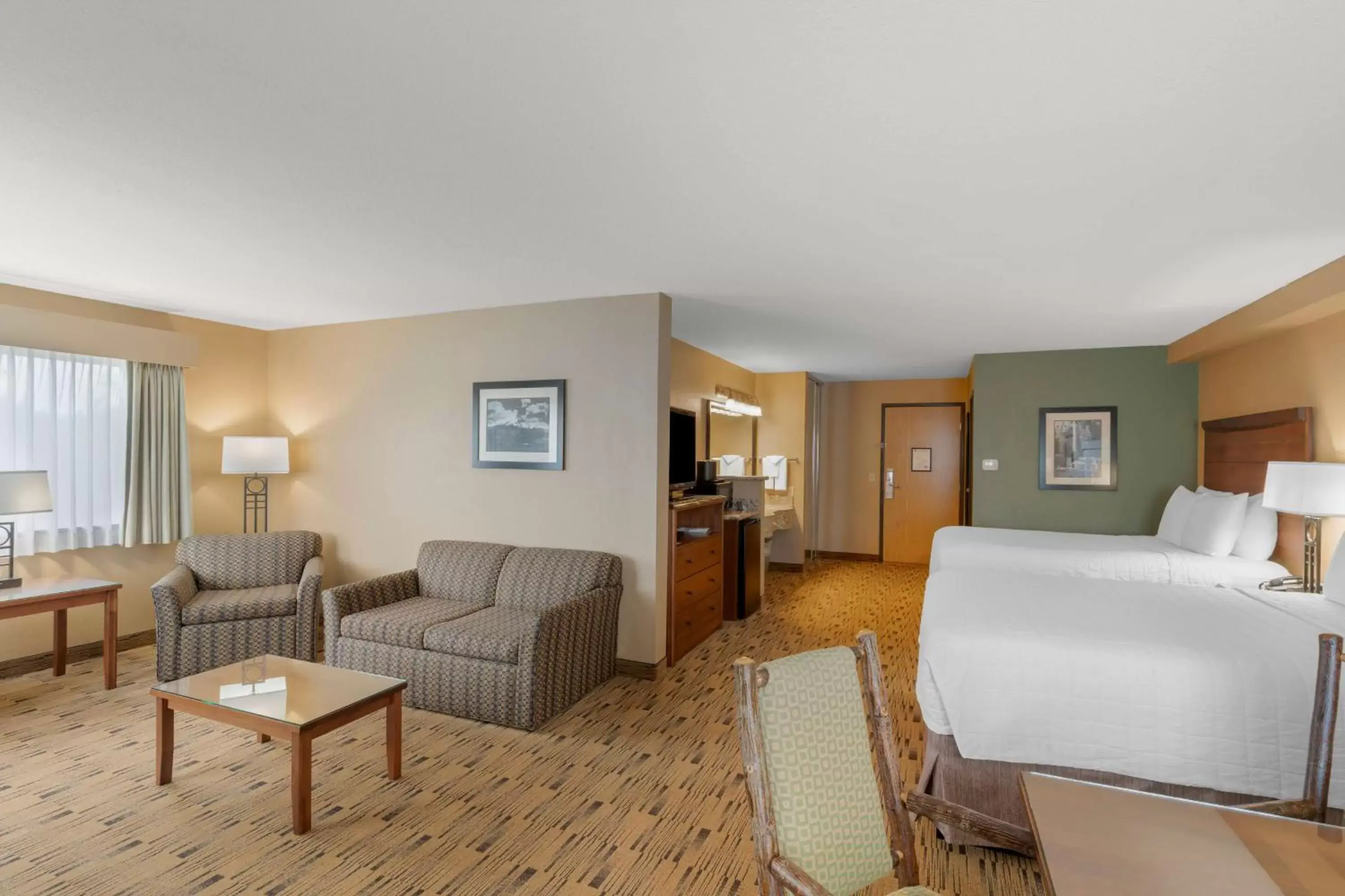 Bedroom in Best Western Plus Columbia River Inn
