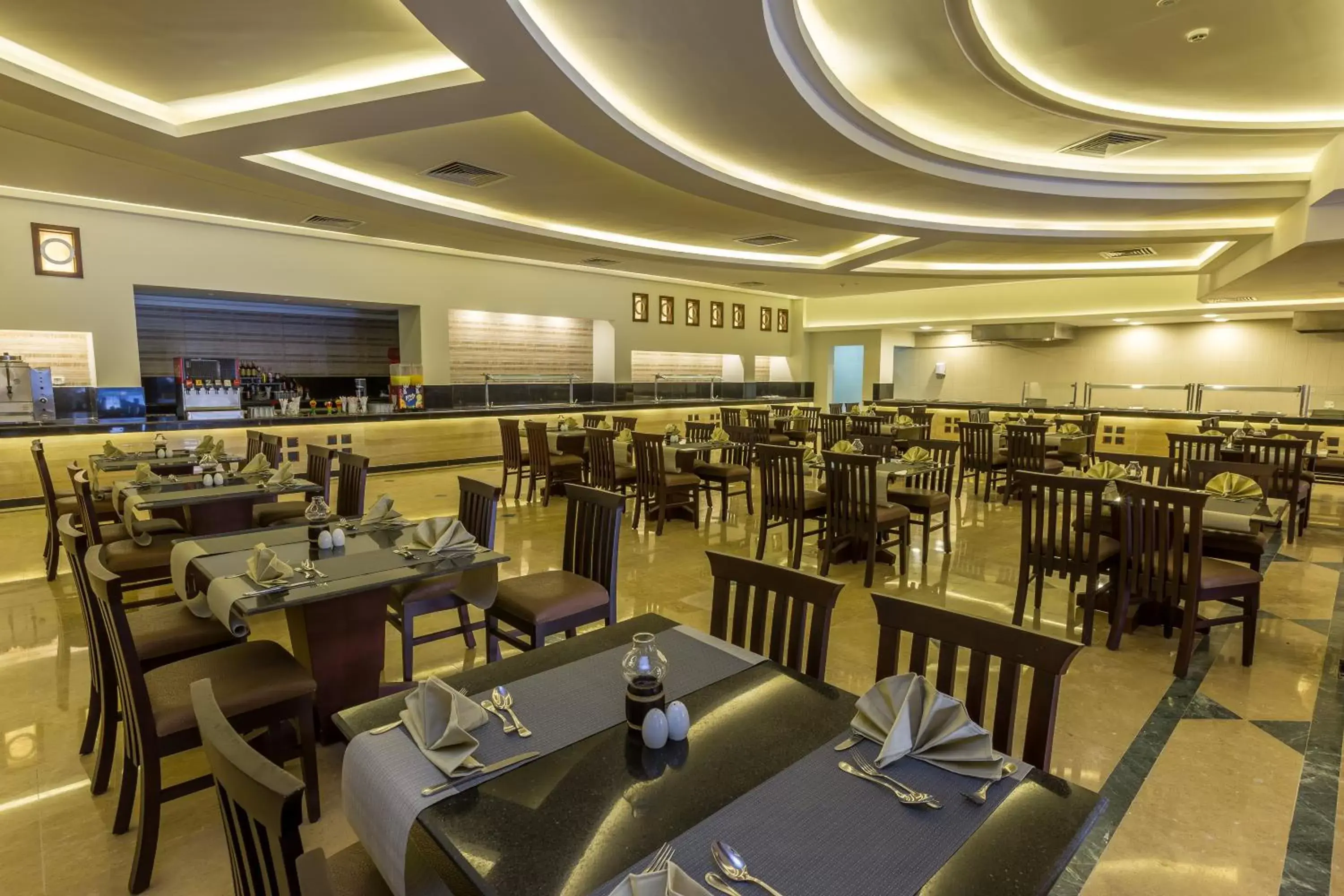 Restaurant/Places to Eat in Pickalbatros Aqua Park Resort - Hurghada