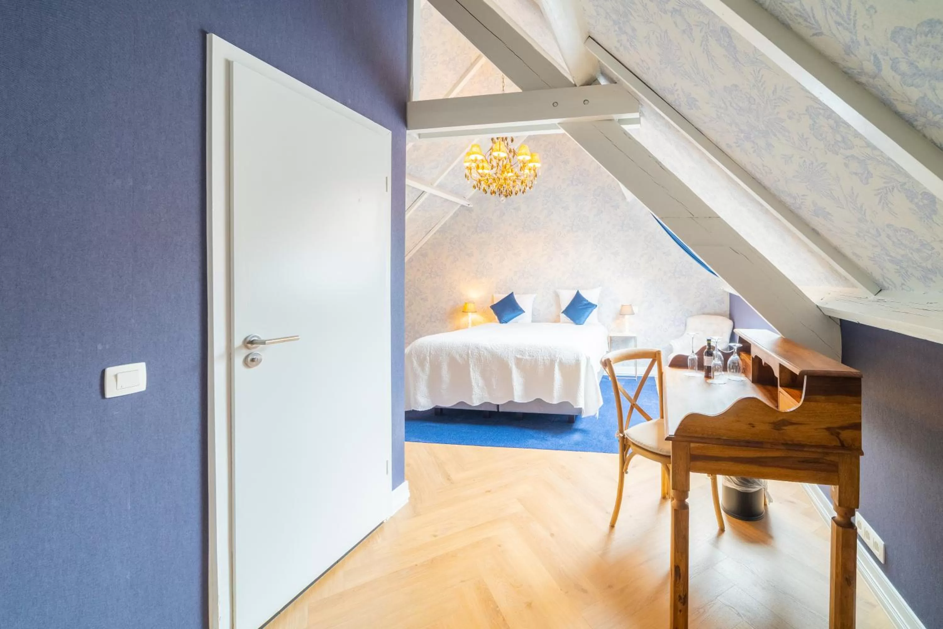 Photo of the whole room, Bed in Grand Hotel Normandy by CW Hotel Collection