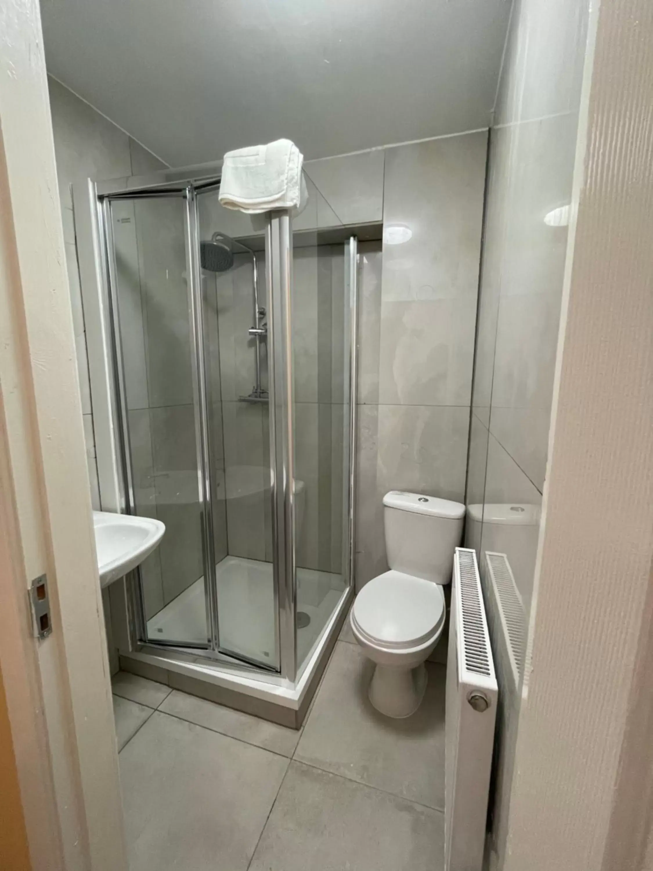 Bathroom in Tinapa Suites