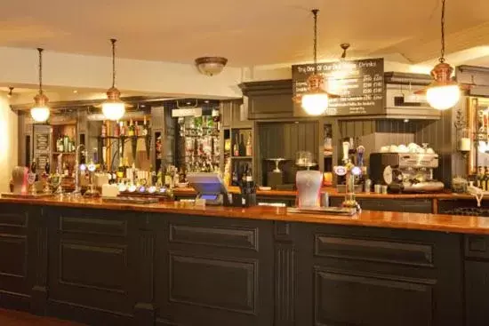 Lounge or bar, Lounge/Bar in Raven Hotel by Greene King Inns