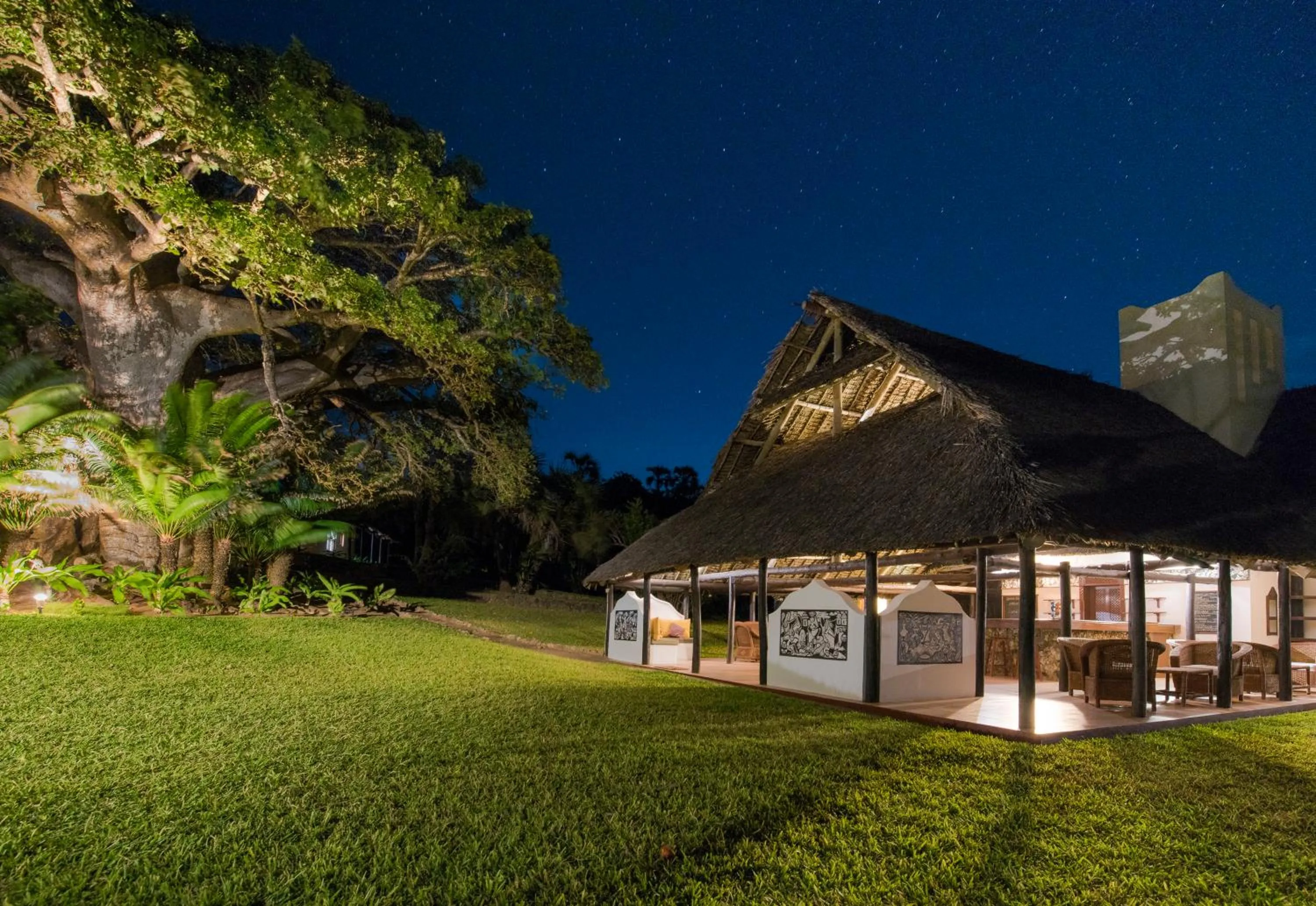 Lounge or bar in Amani Beach Resort
