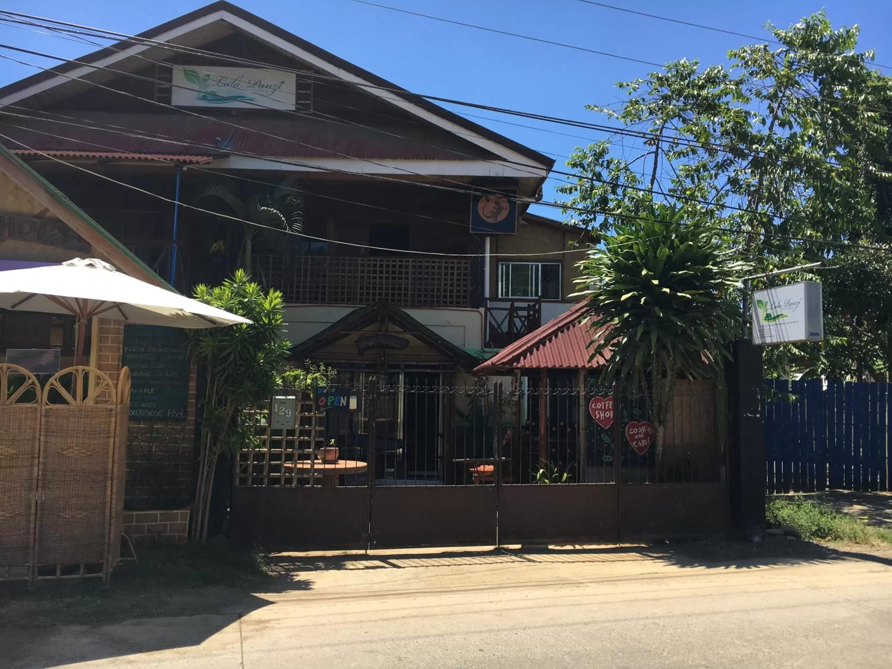 Balcony/Terrace, Property Building in Lala Panzi Bed and Breakfast