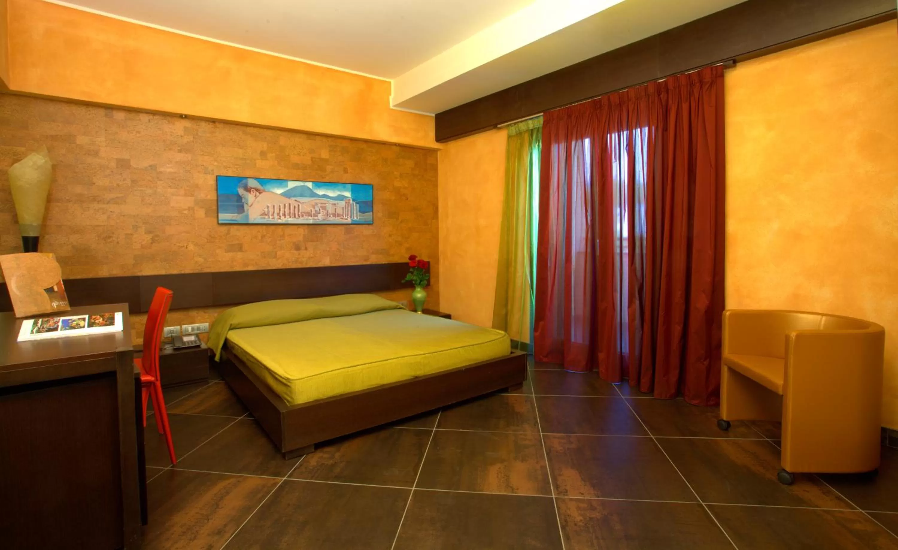 Photo of the whole room, Bed in Abalon Pompei Resort