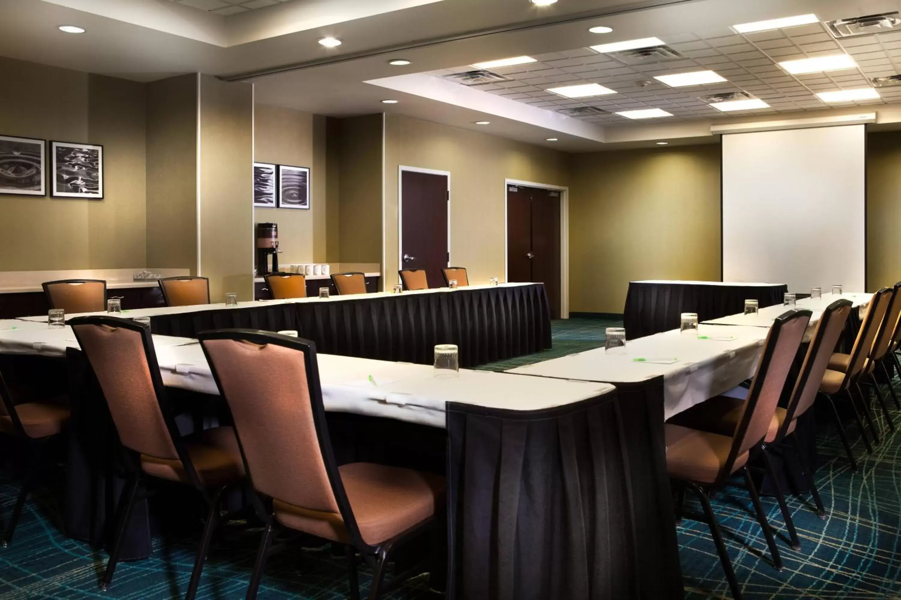 Meeting/conference room in SpringHill Suites Dallas DFW Airport North/Grapevine