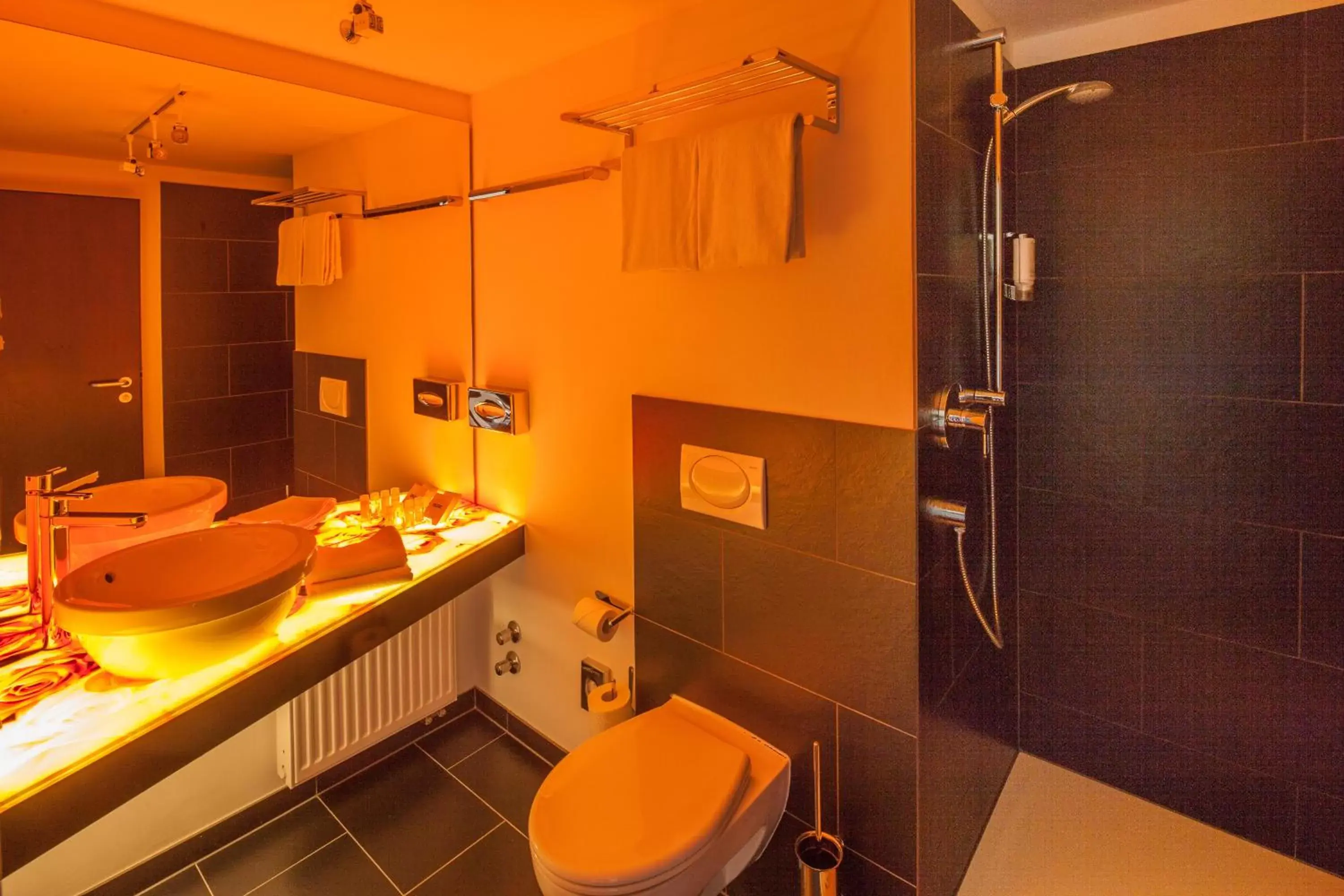 Bathroom in Hotel Der Achtermann