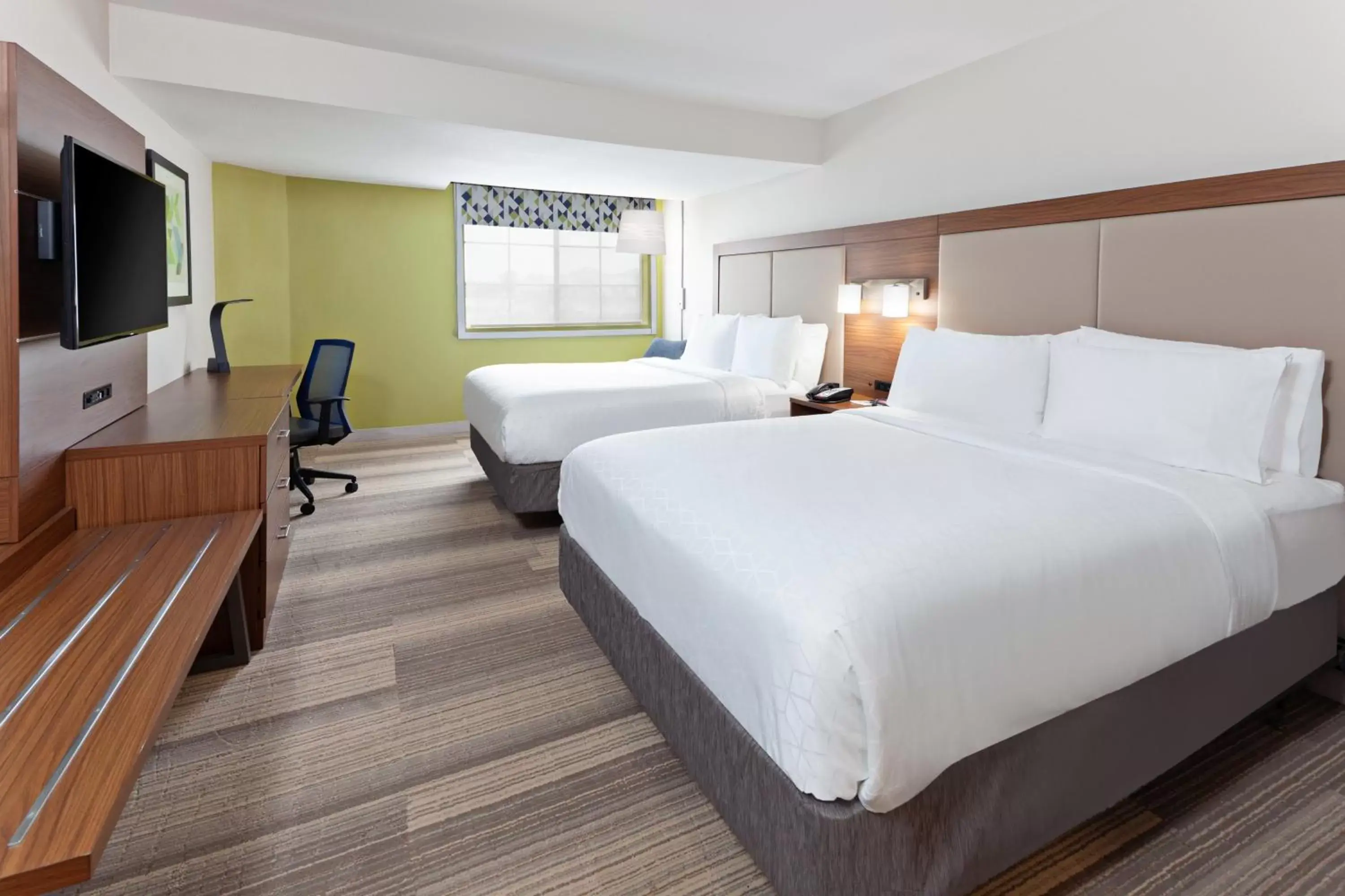 Photo of the whole room, Bed in Holiday Inn Express Mira Mesa San Diego, an IHG Hotel