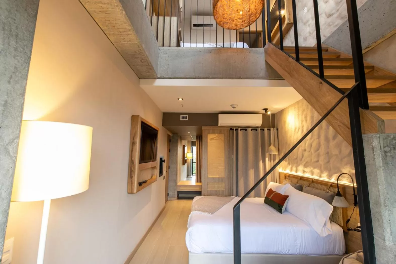 Bed in Landmark Hotel