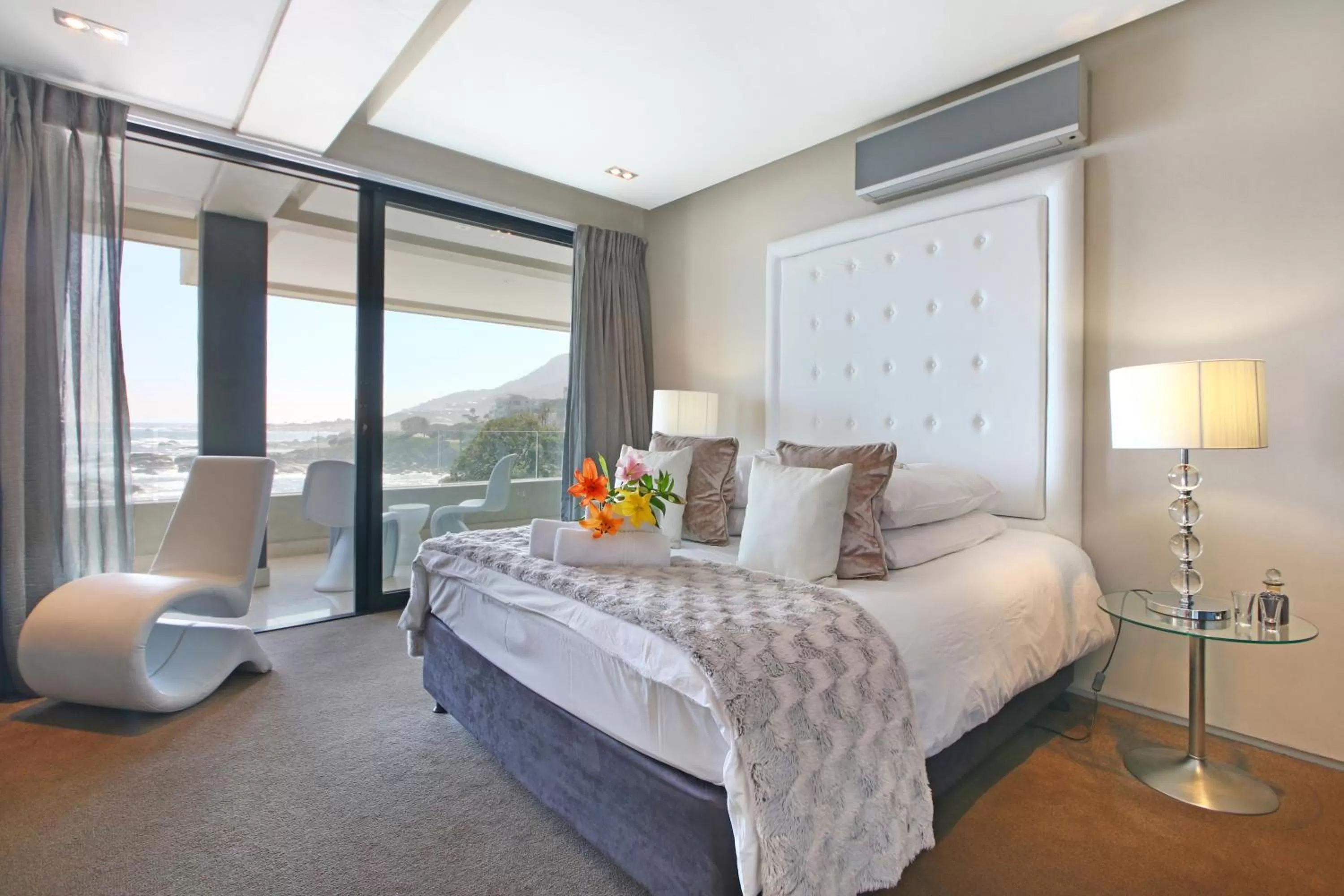 Standard Queen Room in Azamare Guest House