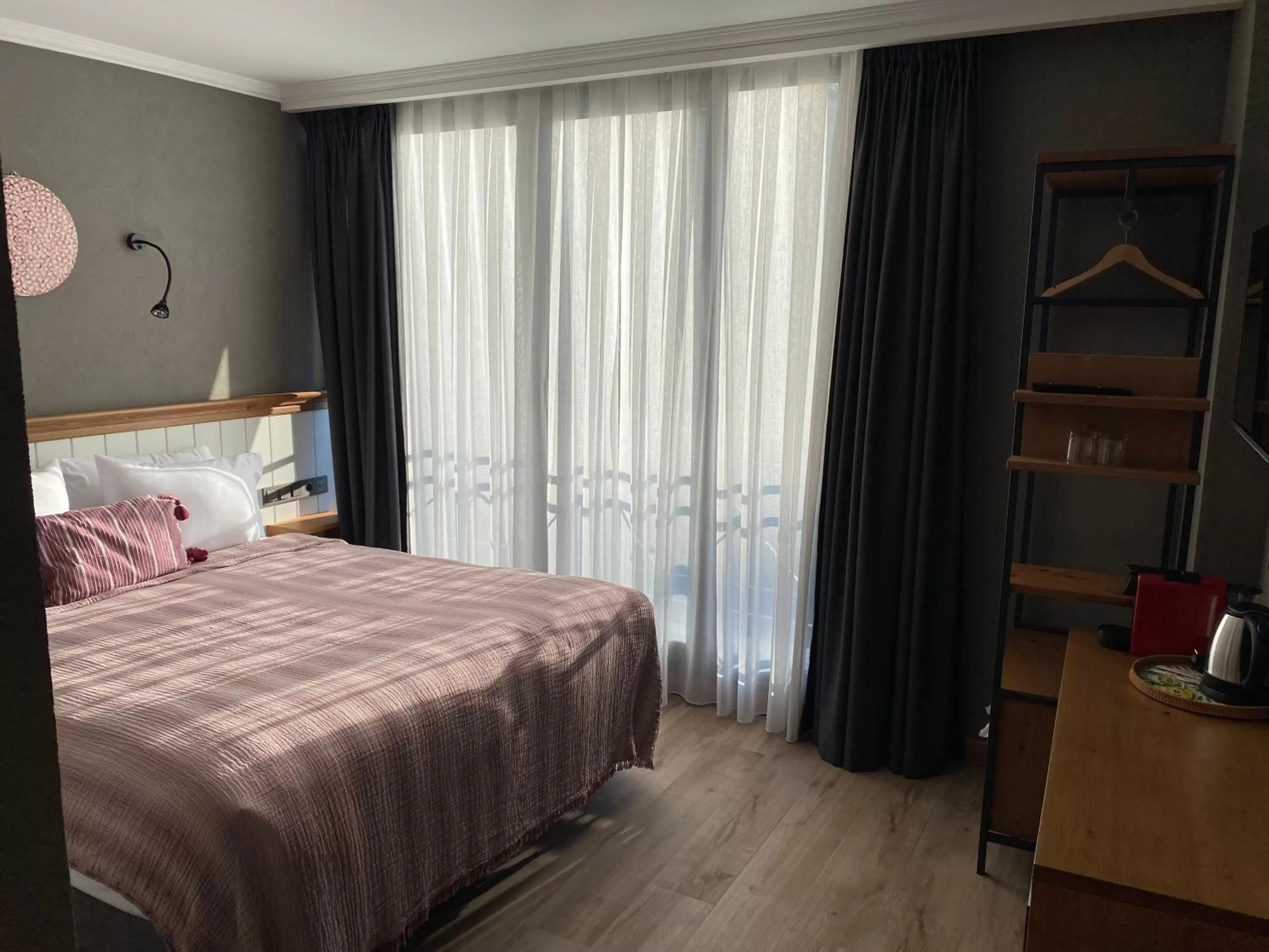 Bed in Istanbul Old City Colorful Houses Balat PETRION Hotel