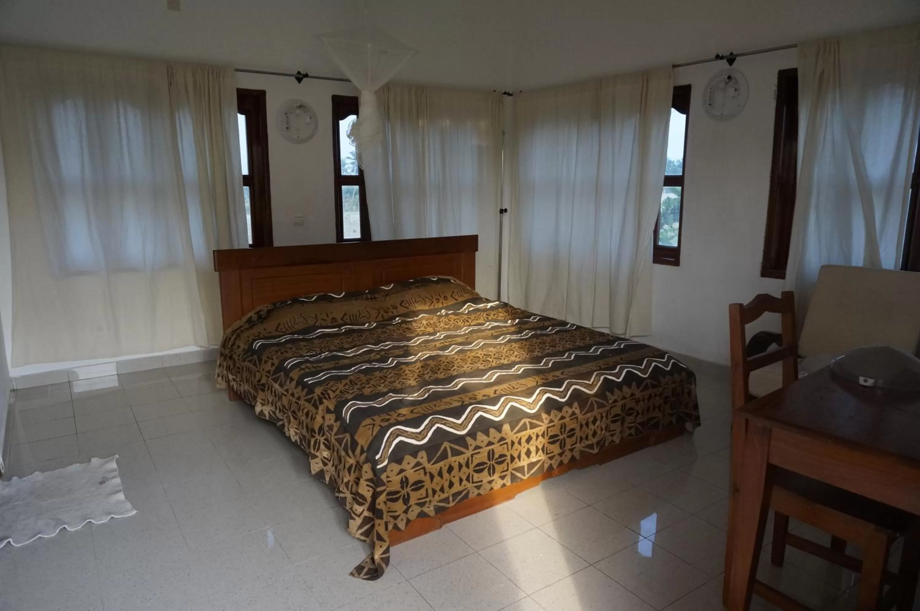 Photo of the whole room, Bed in Ramaya Auberge Espagnole