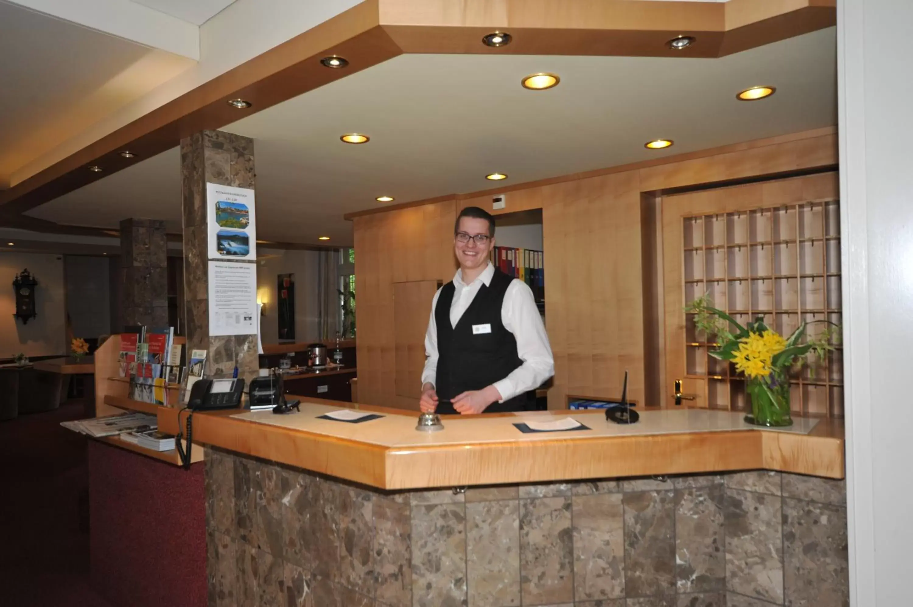 Staff, Lobby/Reception in Hotel Promenade