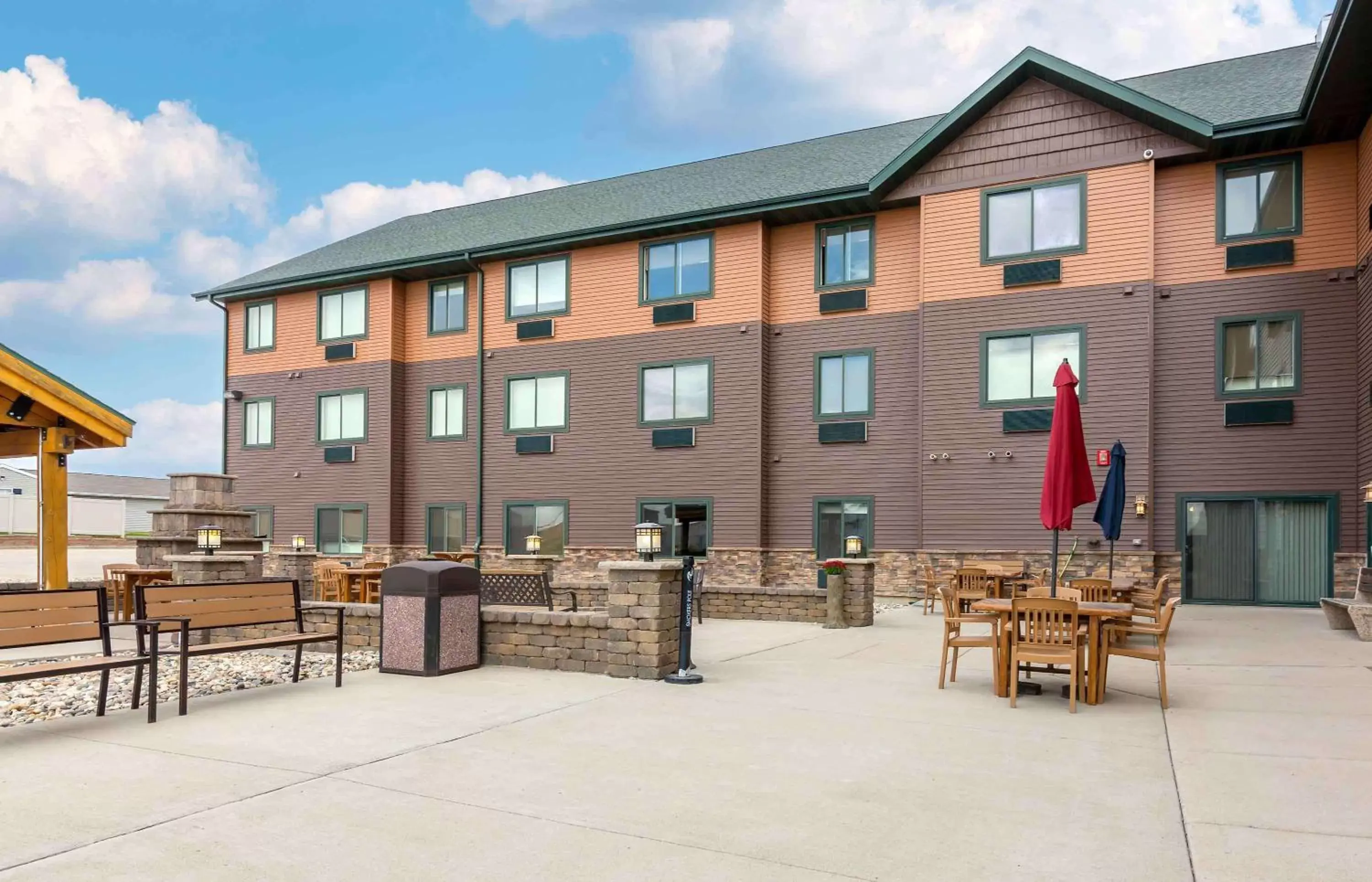 Property Building in Extended Stay Americas Suites - Minot