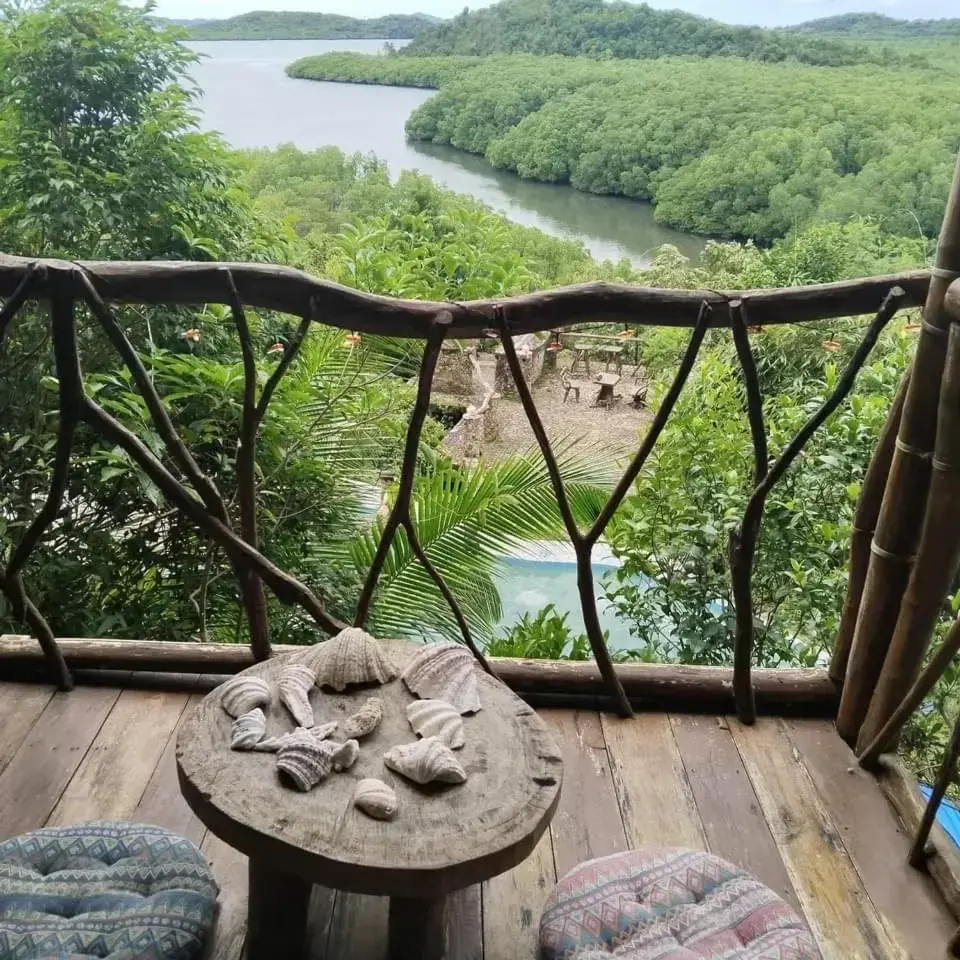 Sanctuaria Treehouses Busuanga