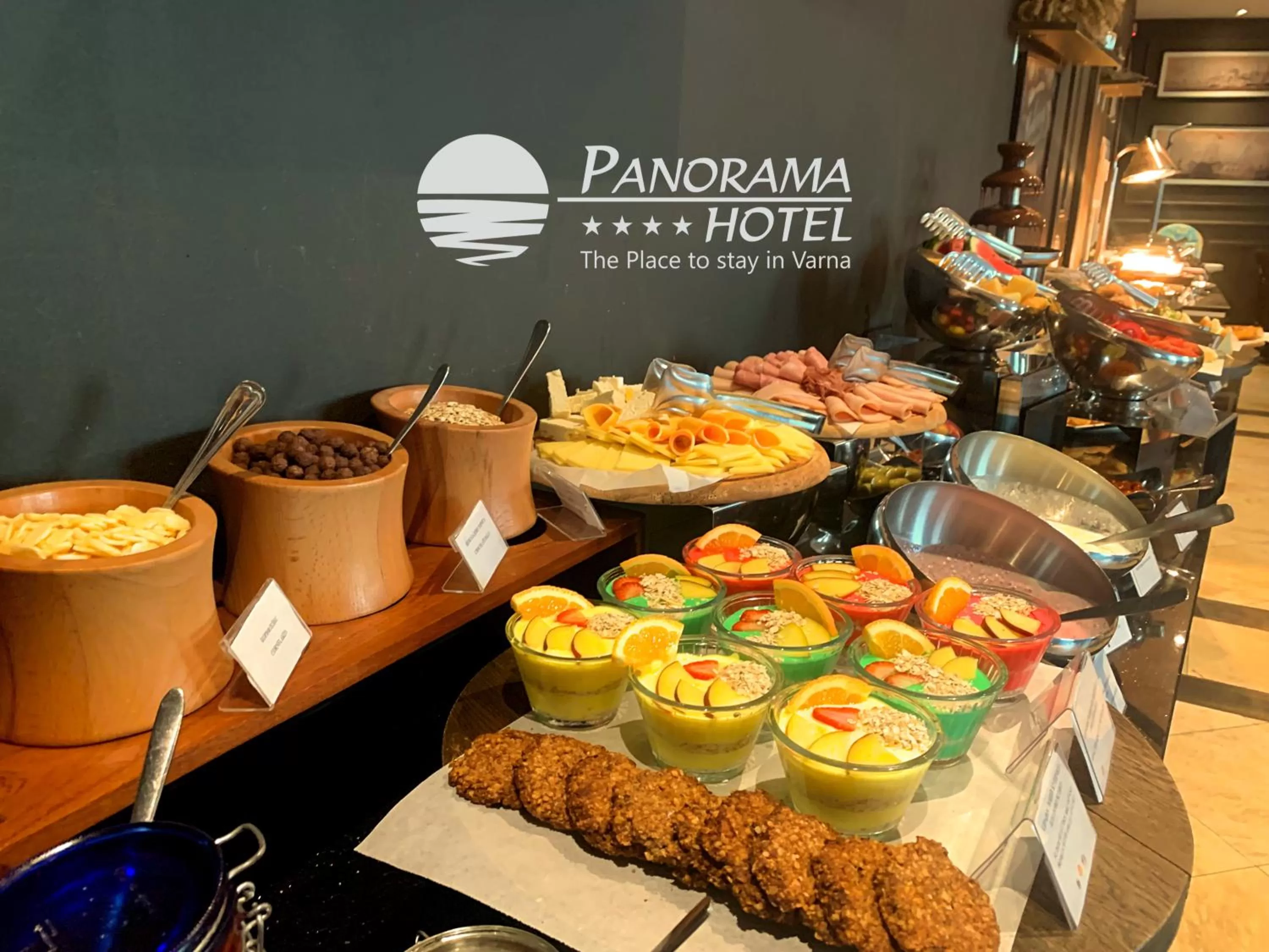 Panorama Hotel - Free EV Charging Station