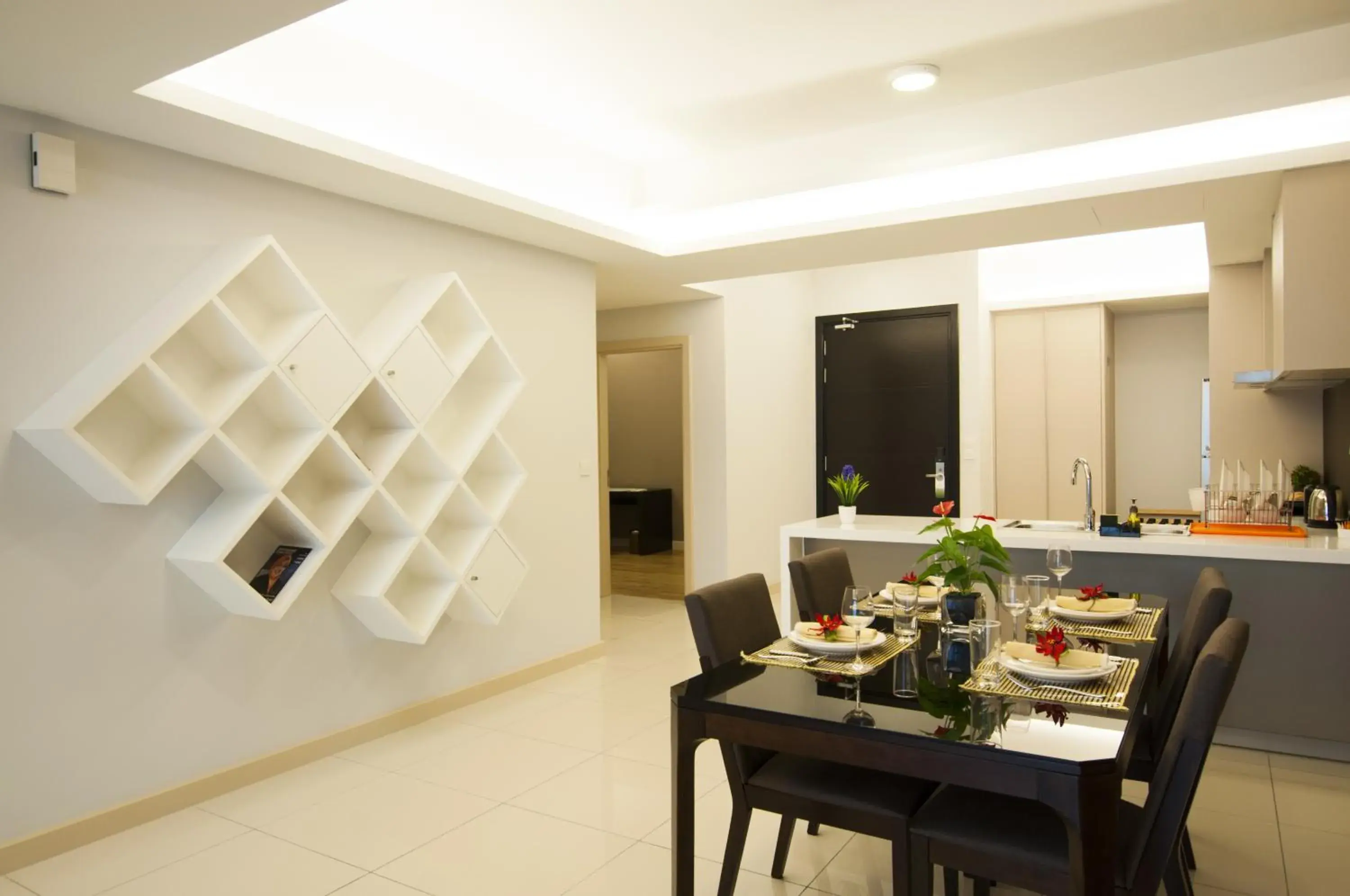 Dining Area in Suasana Suites Bukit Ceylon