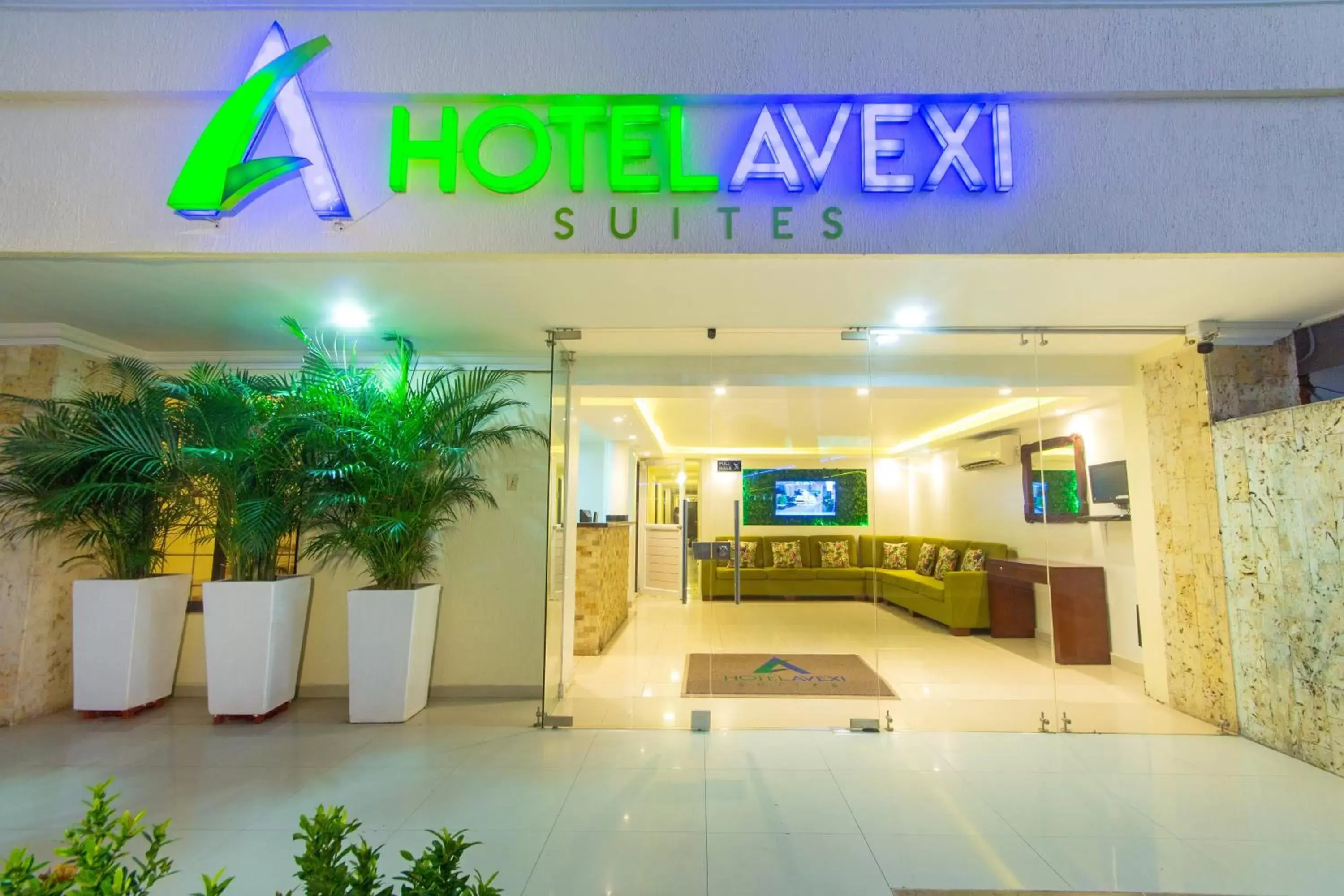 Hotel Avexi Suites By GEH Suites Hotel Avexi Suites By GEH Suites