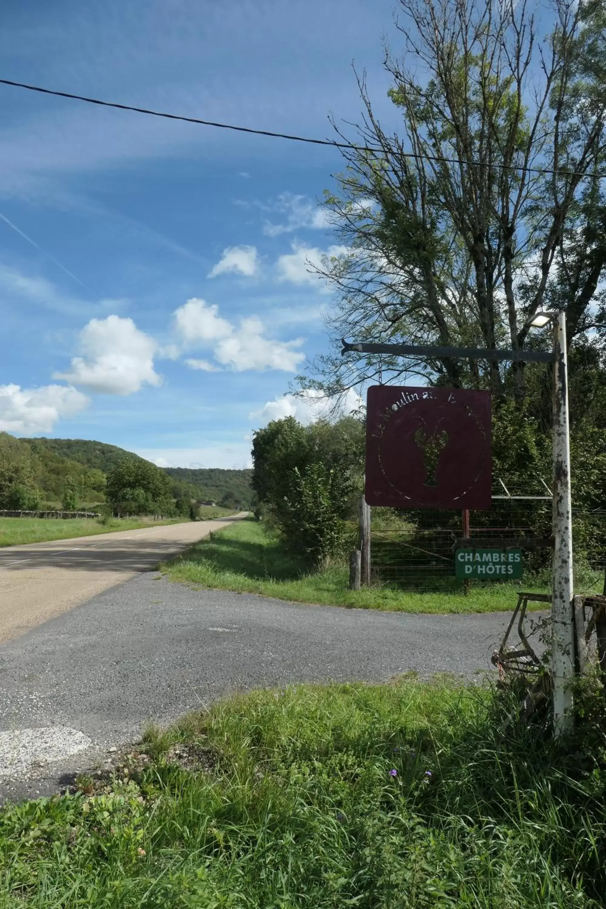 Le Moulin Aux Ecrevisses