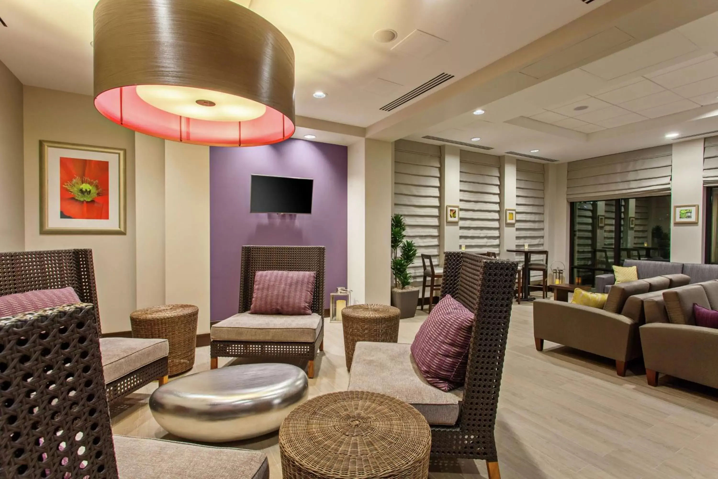Lobby or reception, Lounge/Bar in Hilton Garden Inn Irvine/Orange County Airport