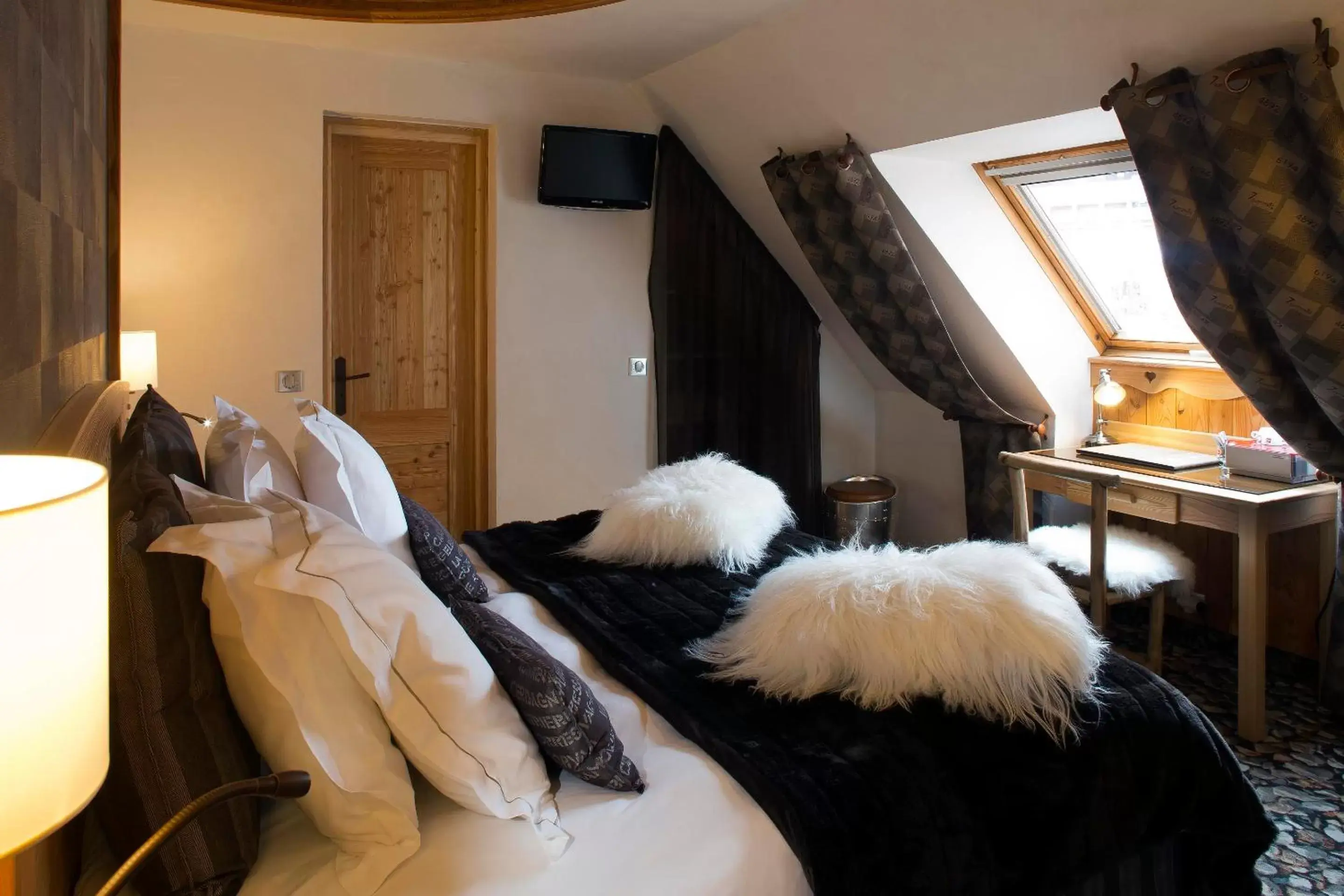 Bed in Chalet Mounier