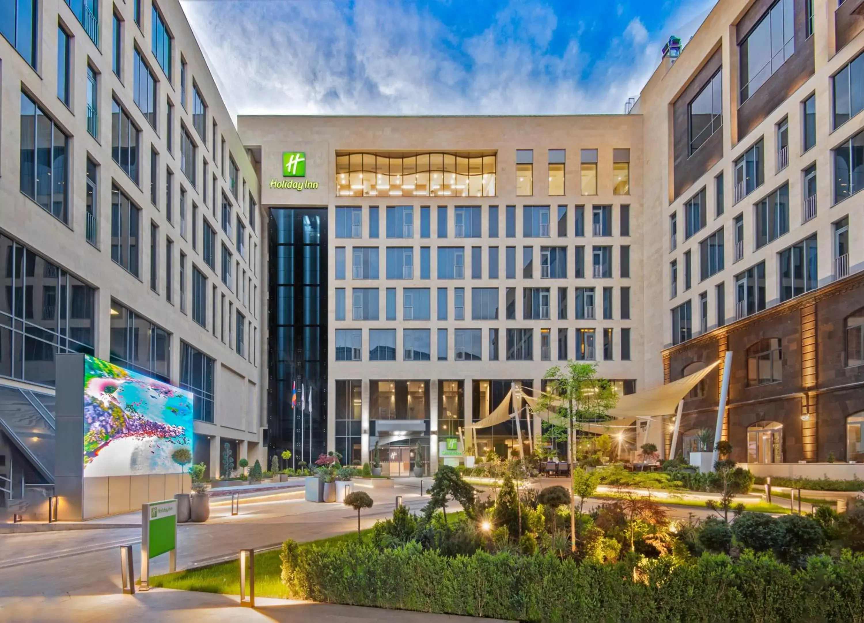Property building in Holiday Inn Yerevan - Republic Square by IHG Property building in Holiday Inn Yerevan - Republic Square by IHG