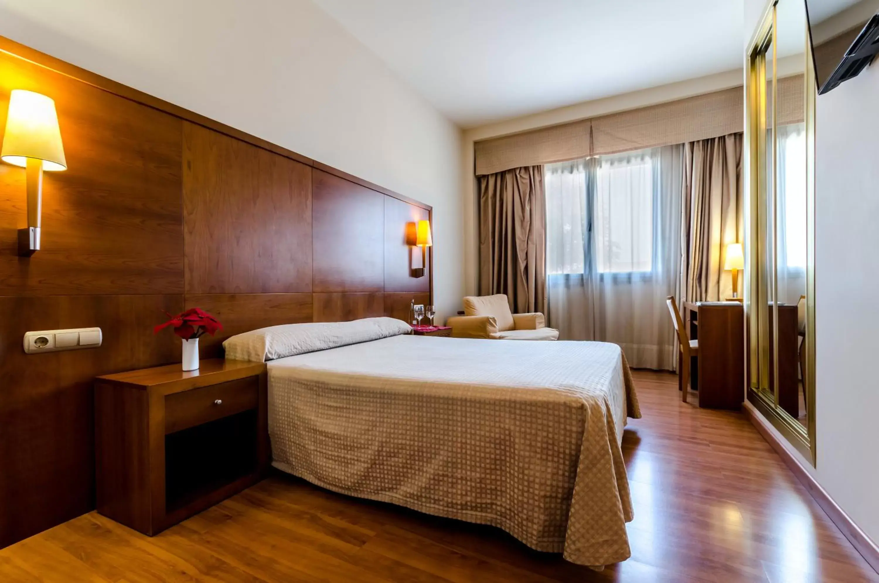 Photo of the whole room, Bed in Hotel Saylu