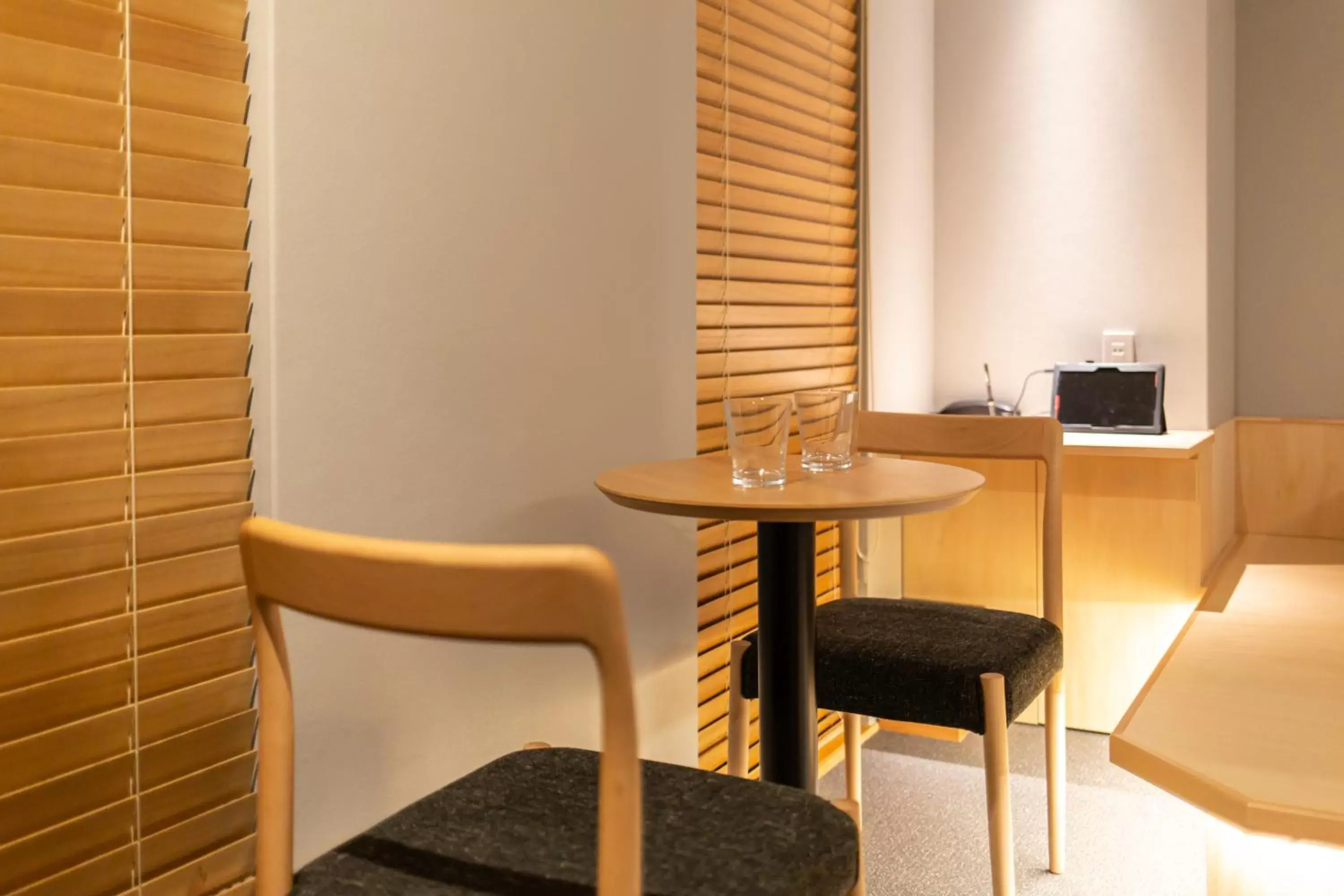 Photo of the whole room, Seating Area in Hotel Amanek Kyoto Kawaramachi Gojo