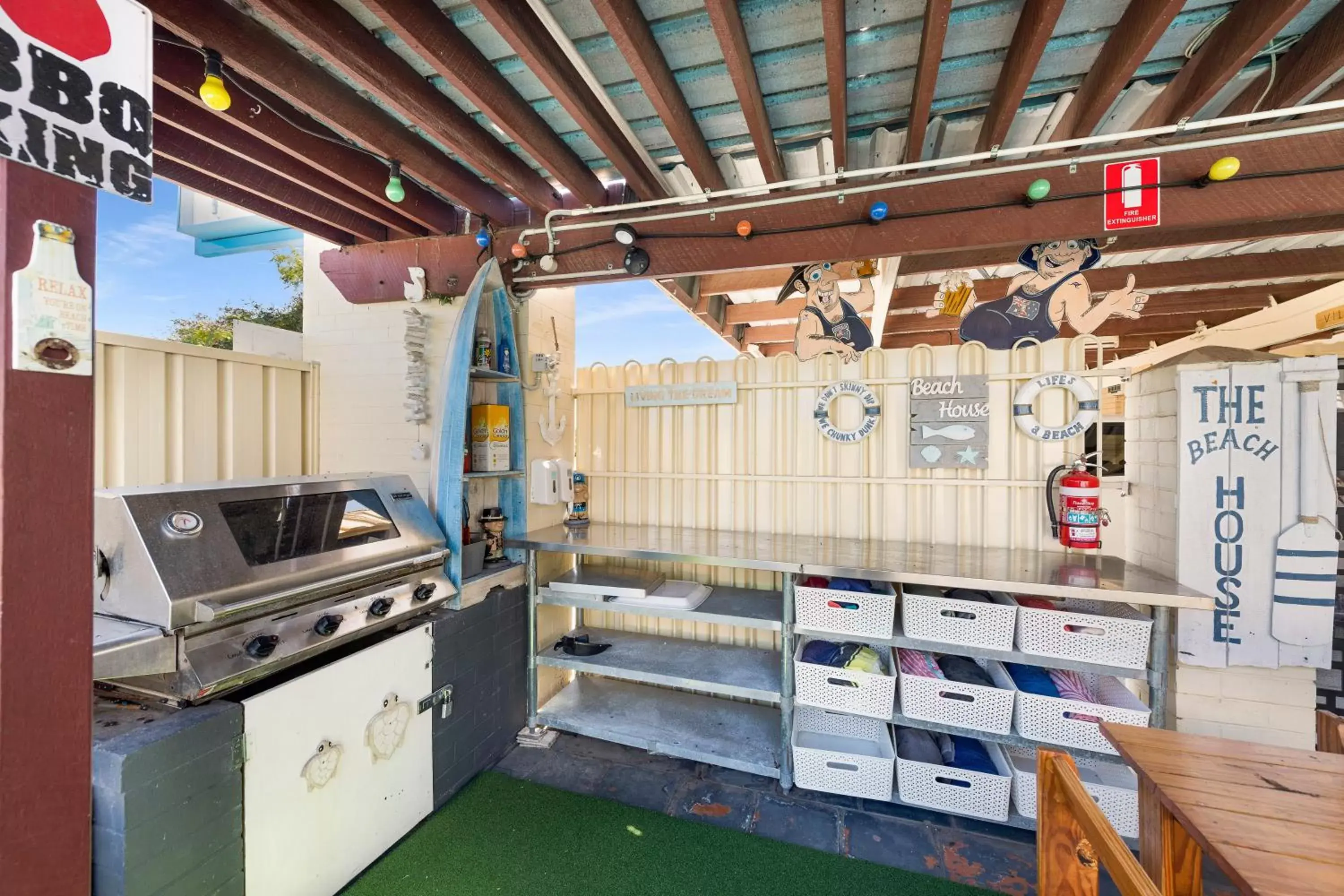 BBQ facilities in Bundaberg Coral Villa Motor Inn