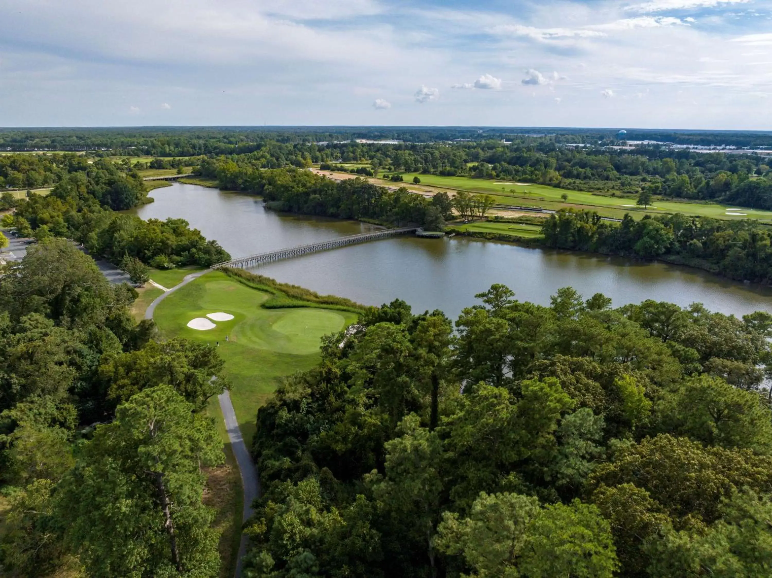 Golfcourse, Bird's-eye View in Hyatt Regency Chesapeake Bay Golf Resort, Spa & Marina