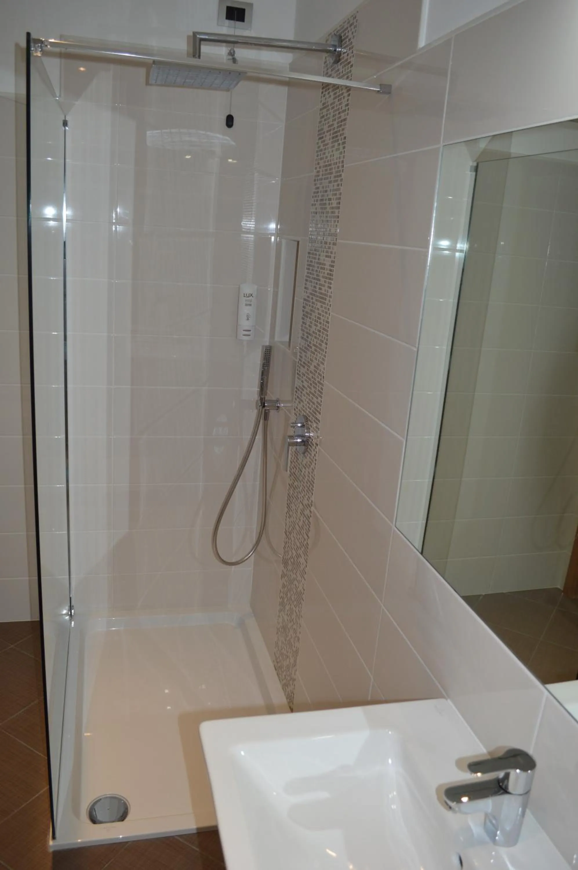 Shower in Canadian Hotel