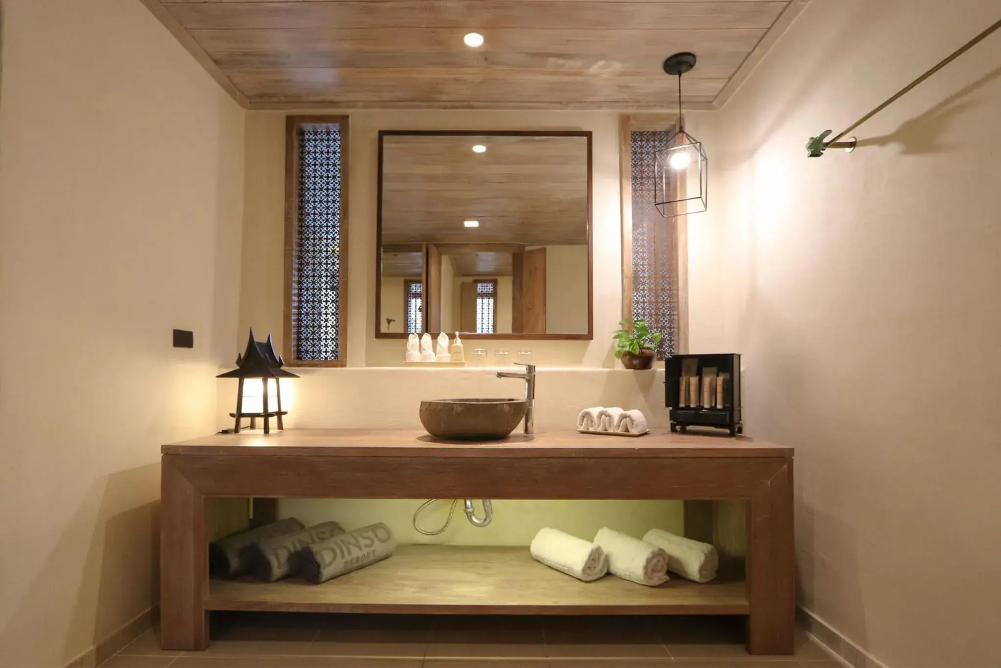 Bathroom in Dinso Resort & Villas Phuket an IHG Hotel