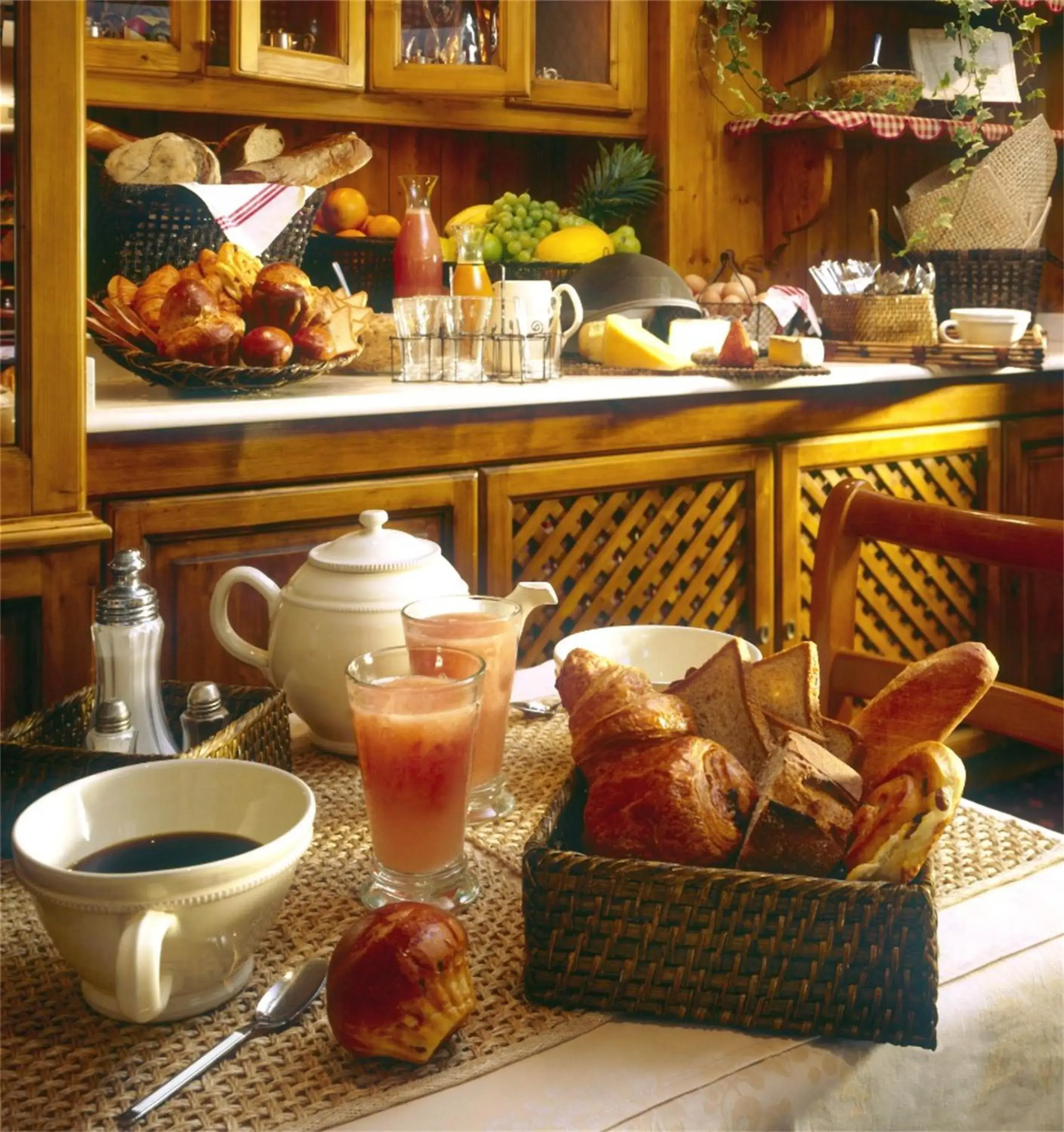 Buffet breakfast, Food in Hotel Britannique