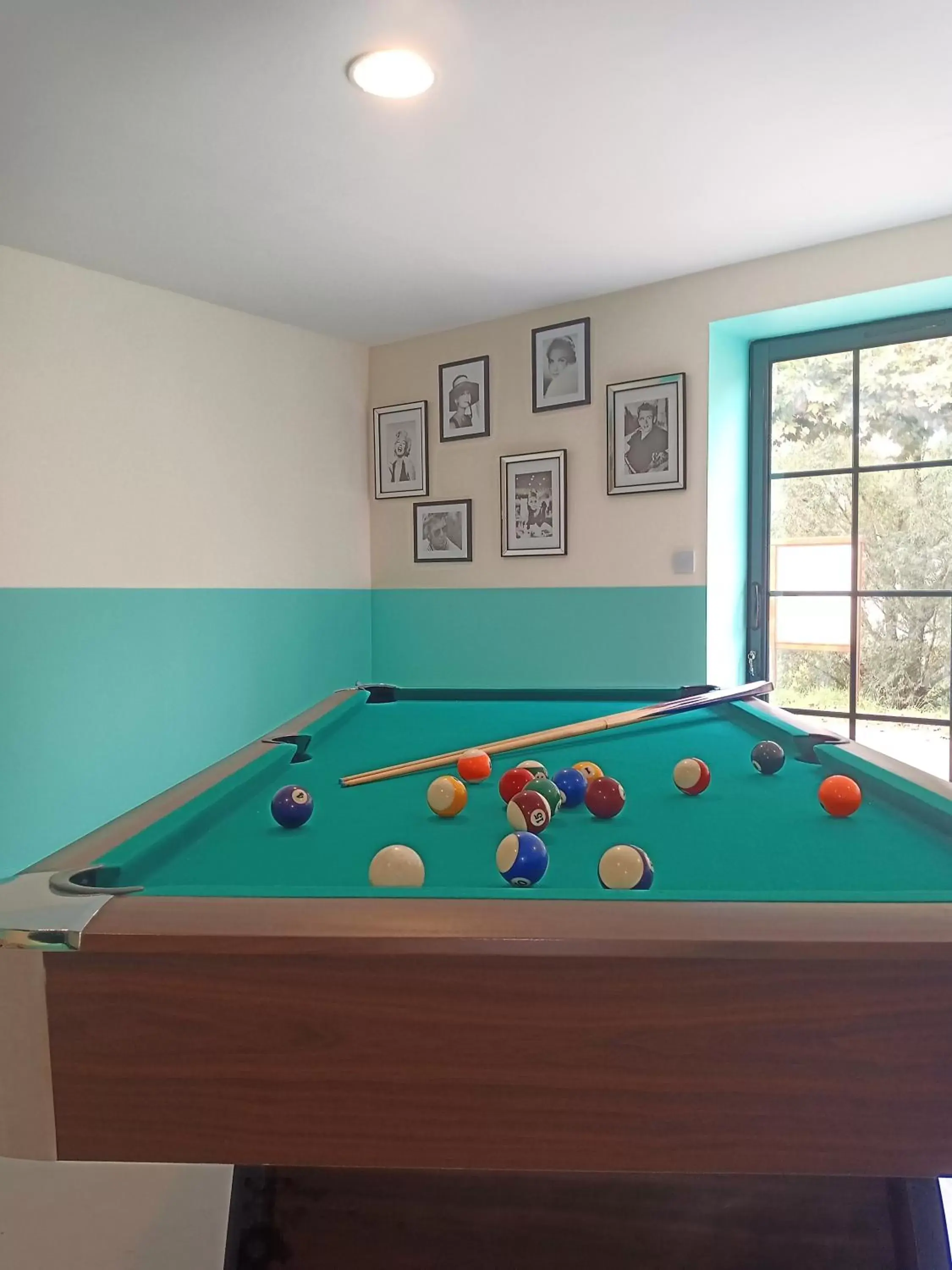 Billiard, Billiards in L'hacienda