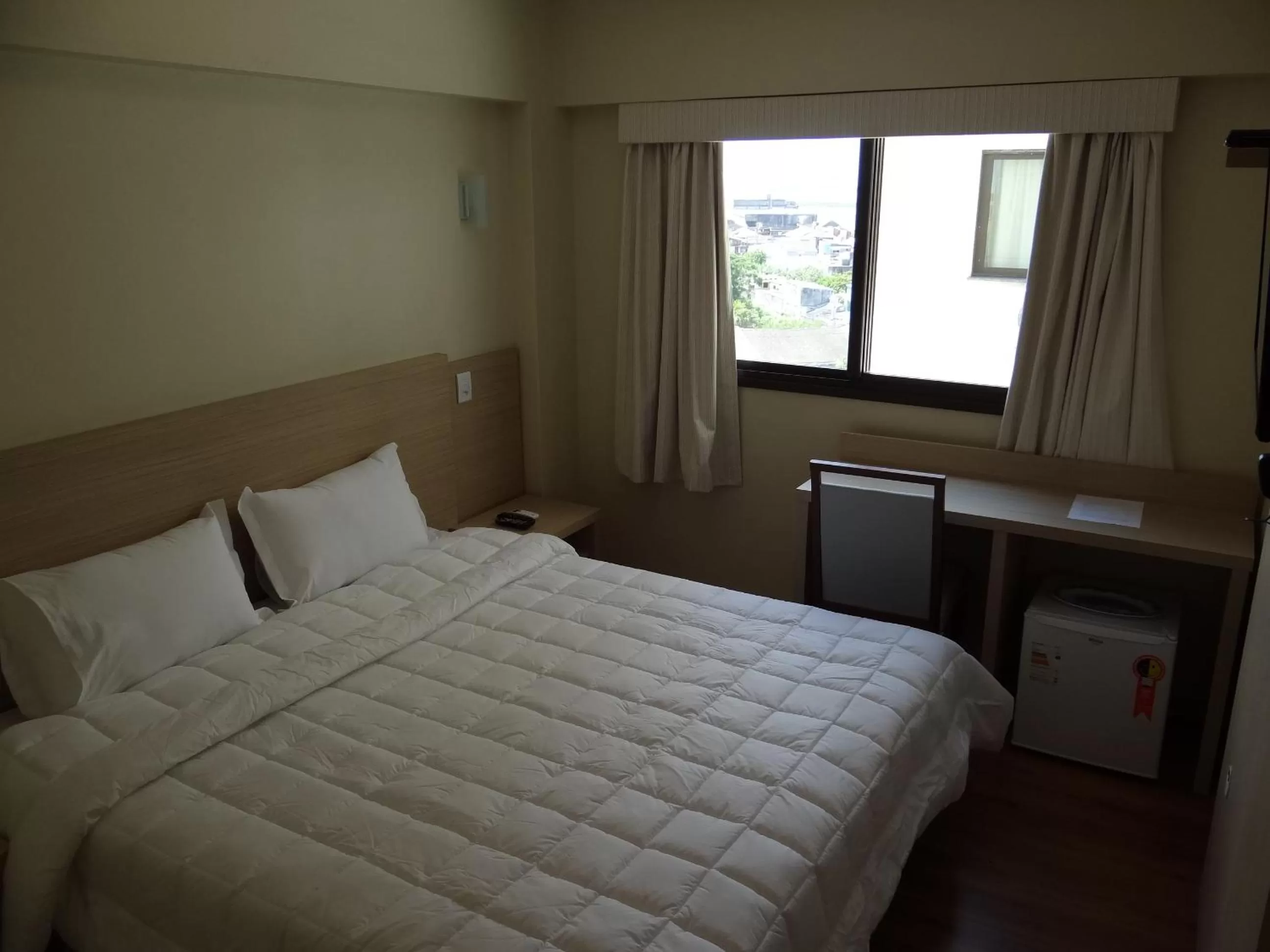 Bed in Hotel Almanara