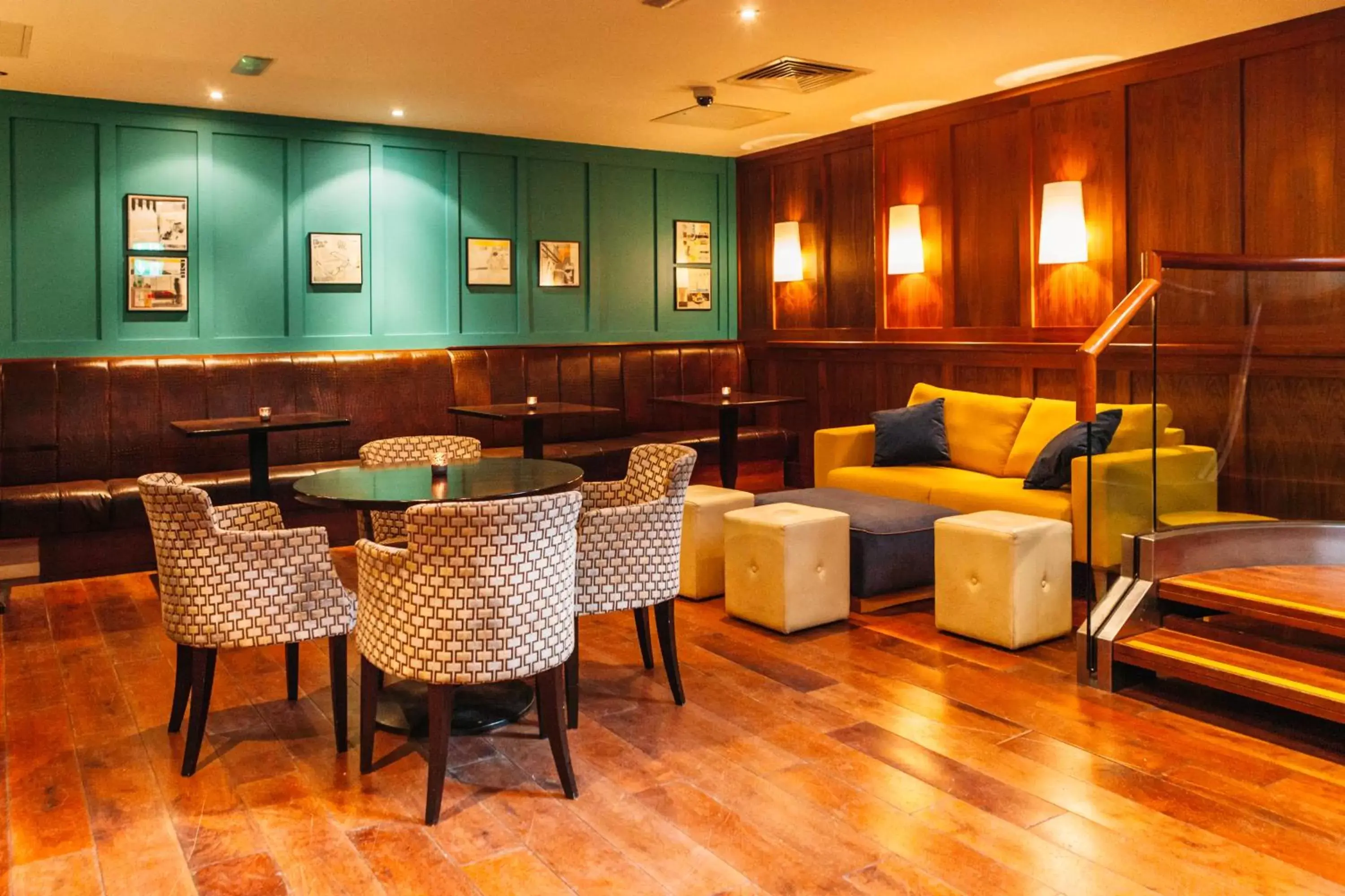 Lounge or bar, Restaurant/Places to Eat in Kilkenny Pembroke Hotel