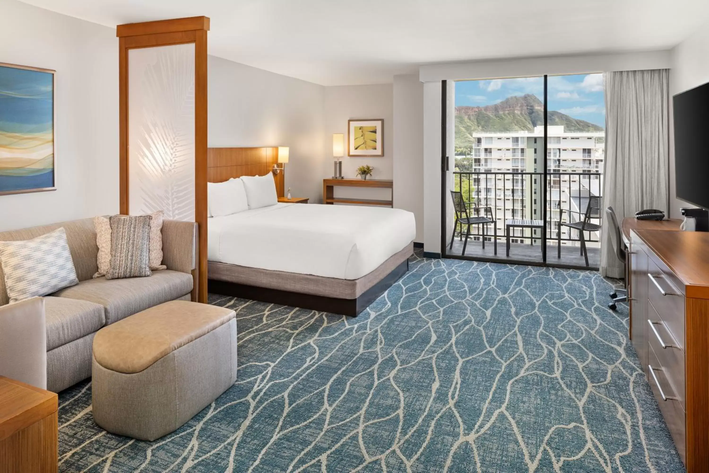 Bedroom in Hyatt Place Waikiki Beach