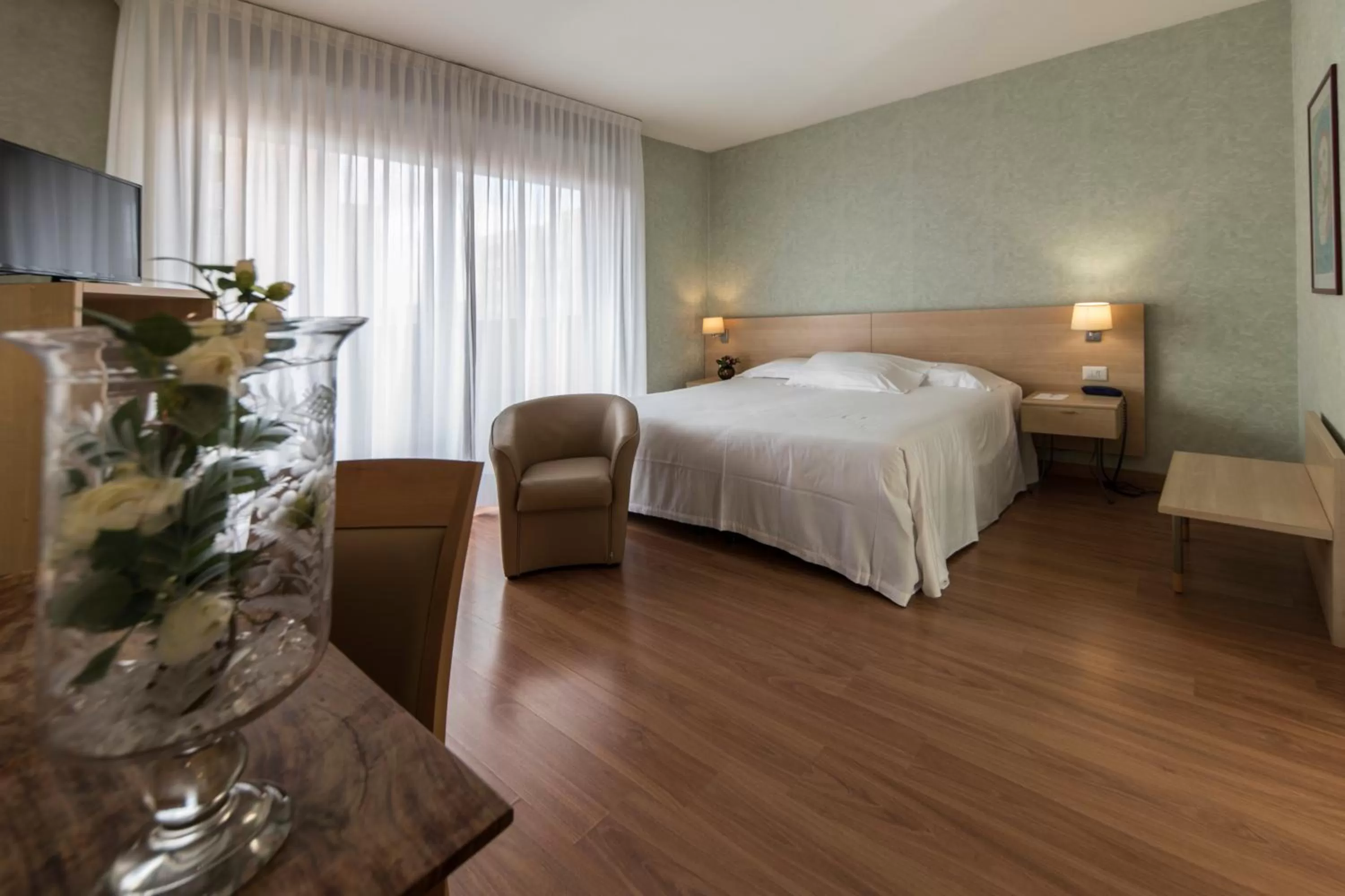 Bedroom, Bed in Hotel Donatello Imola