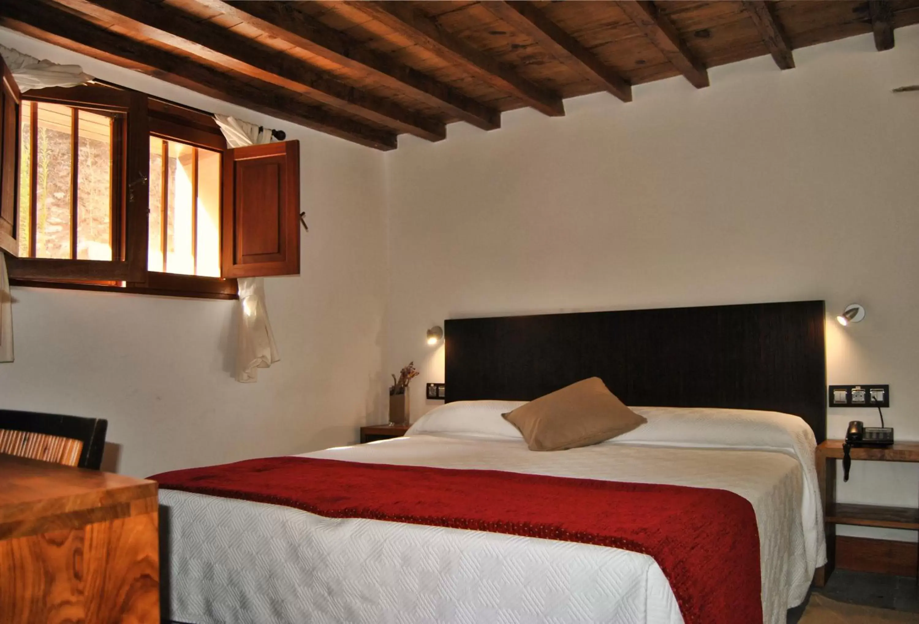 Bed in Hotel Rural El Mondalón