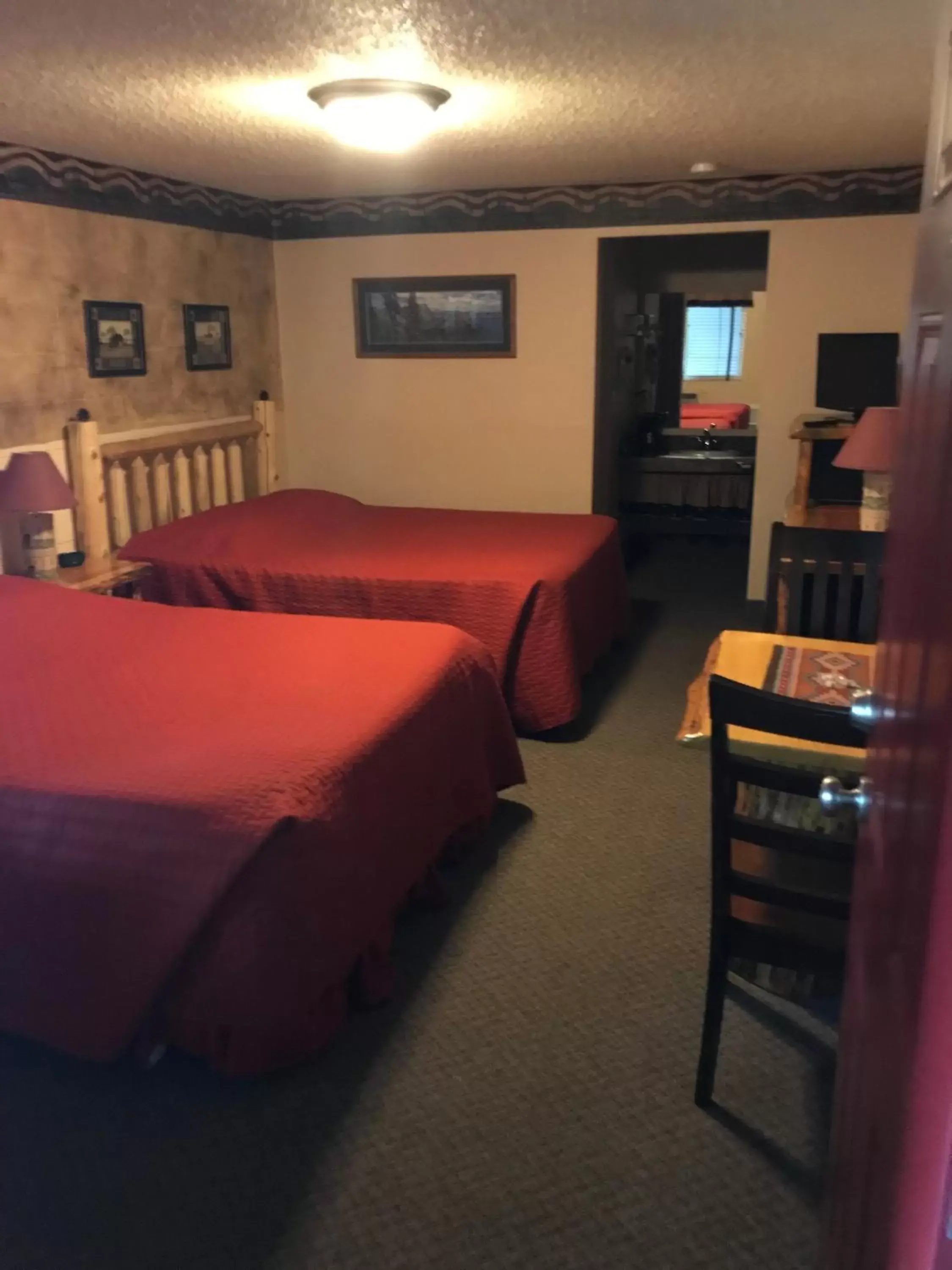 Photo of the whole room in Mingo Motel
