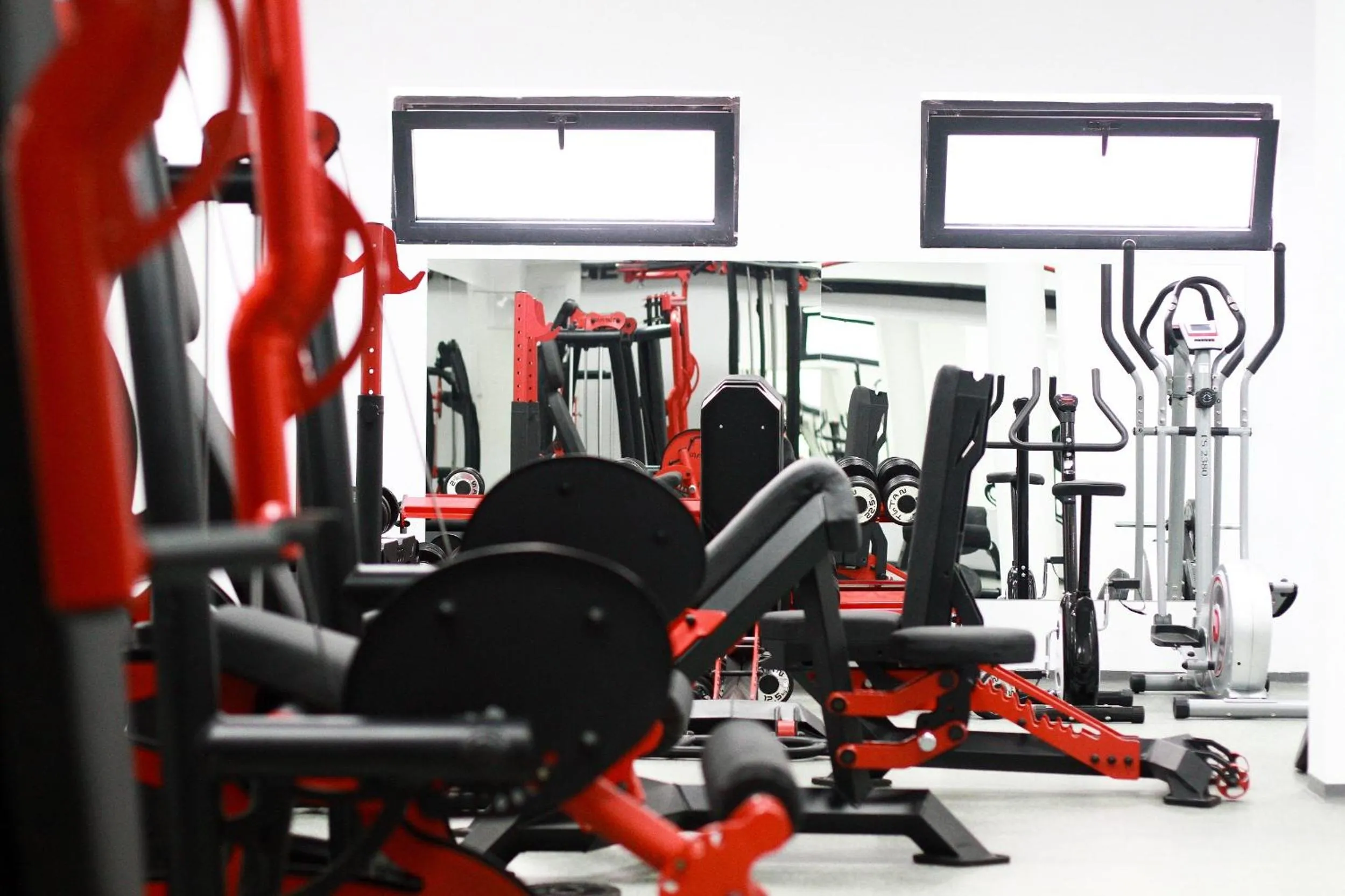 Fitness centre/facilities in White Rock Castle Suite Hotel & SPA