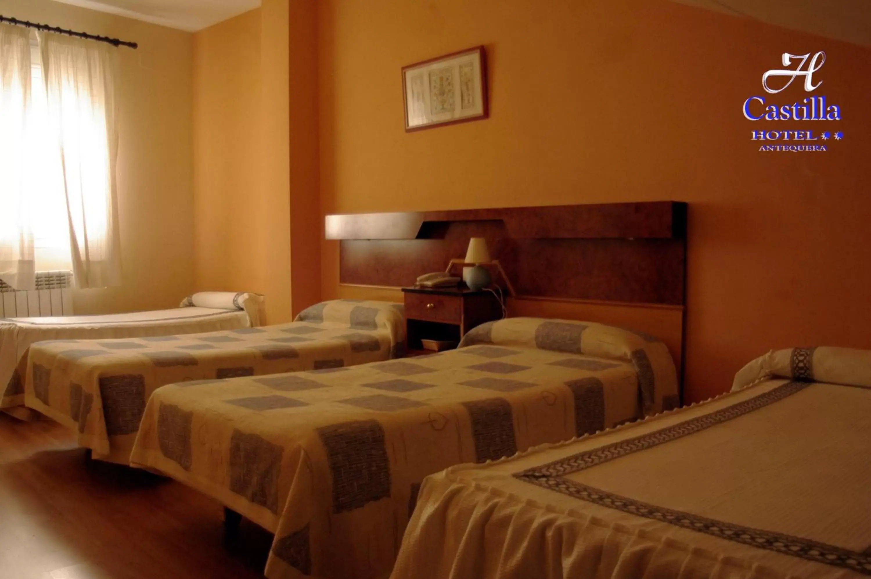 Day, Bed in Hotel Castilla
