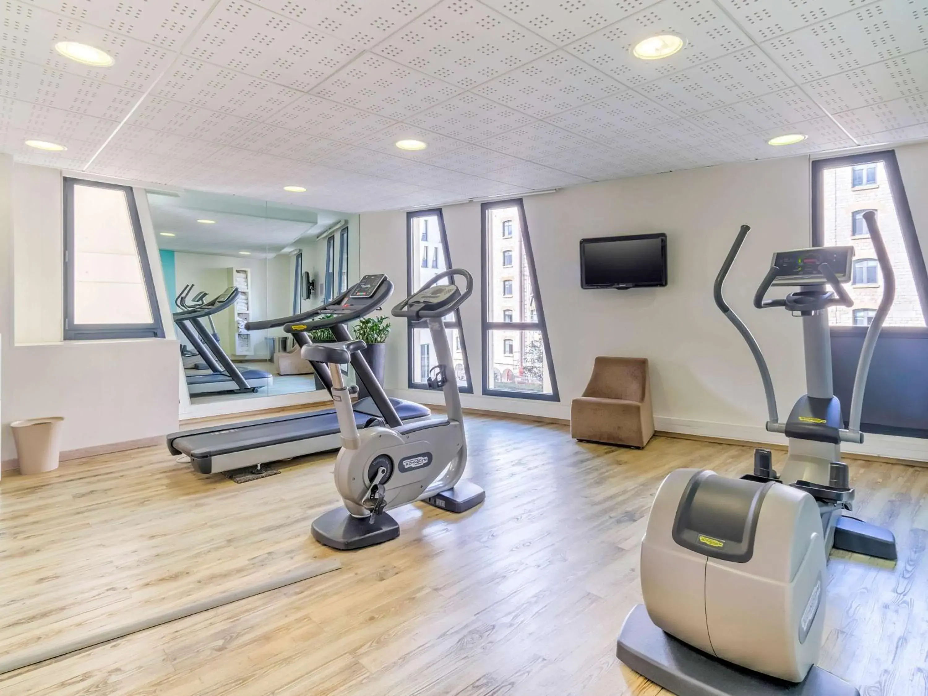 Fitness centre/facilities, Fitness Center/Facilities in Novotel Suites Marseille Centre Euromed