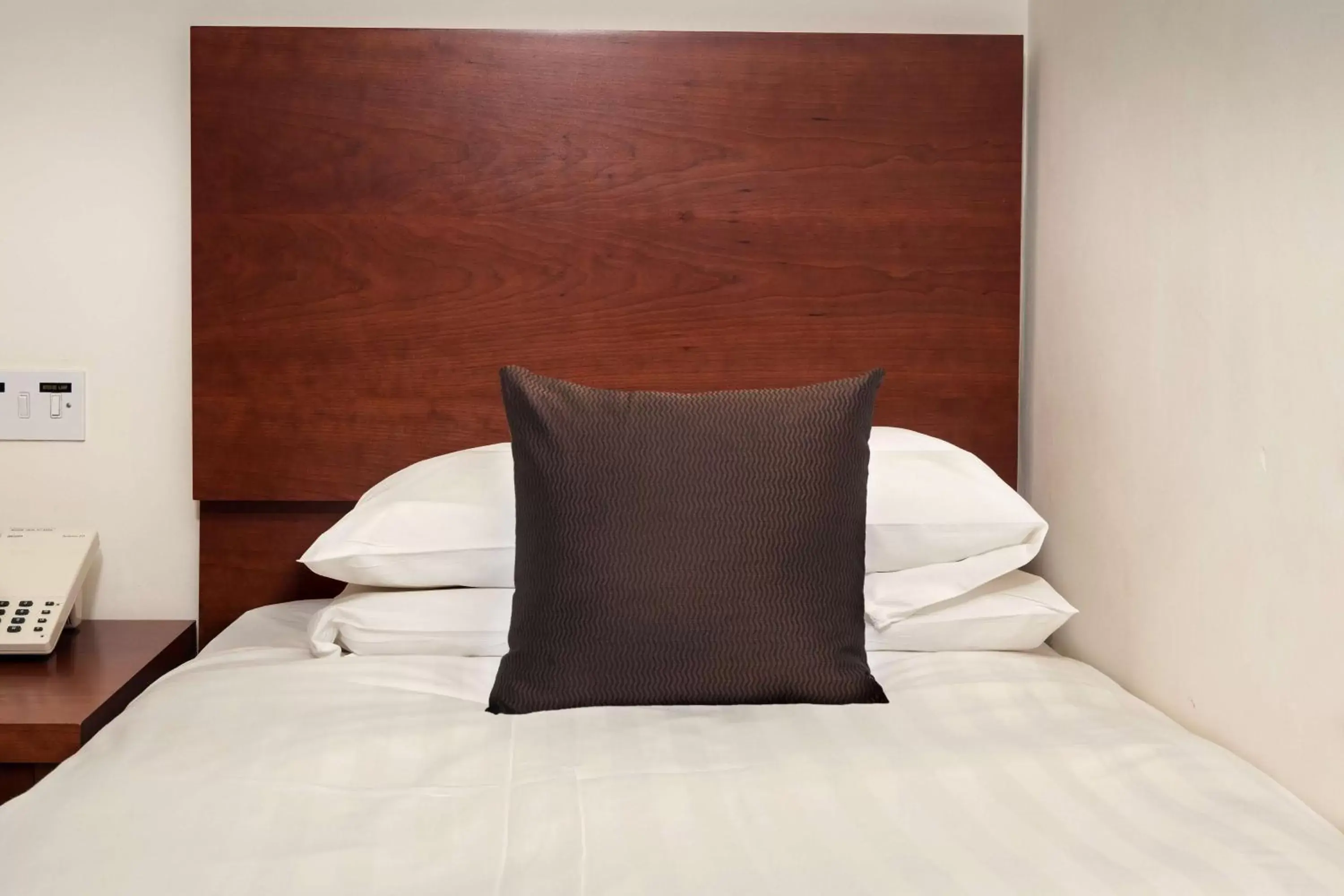 Bed in Pitbauchlie House Hotel - Sure Hotel Collection by Best Western Bed in Pitbauchlie House Hotel - Sure Hotel Collection by Best Western