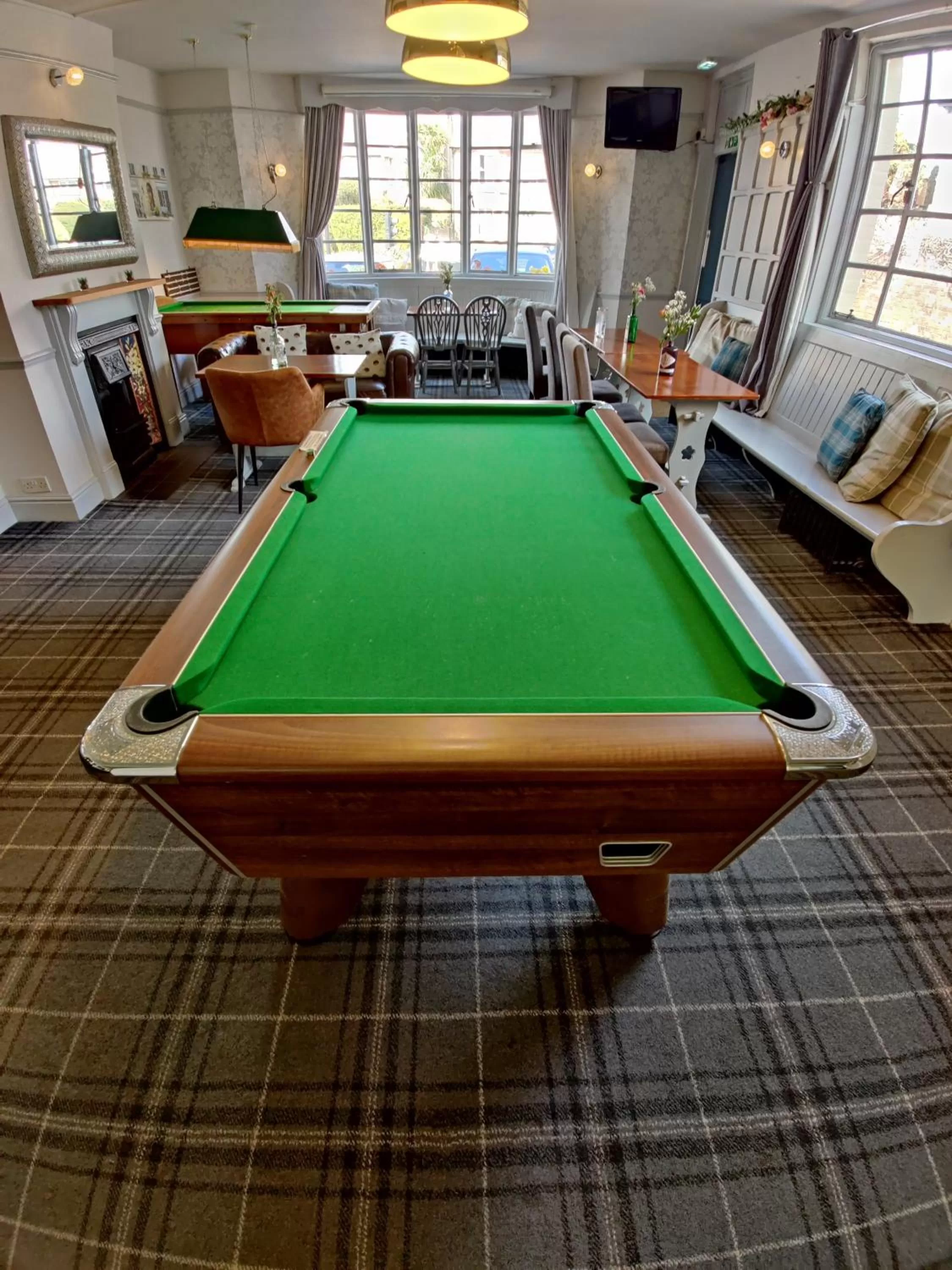 Billiard in Woolpack Inn