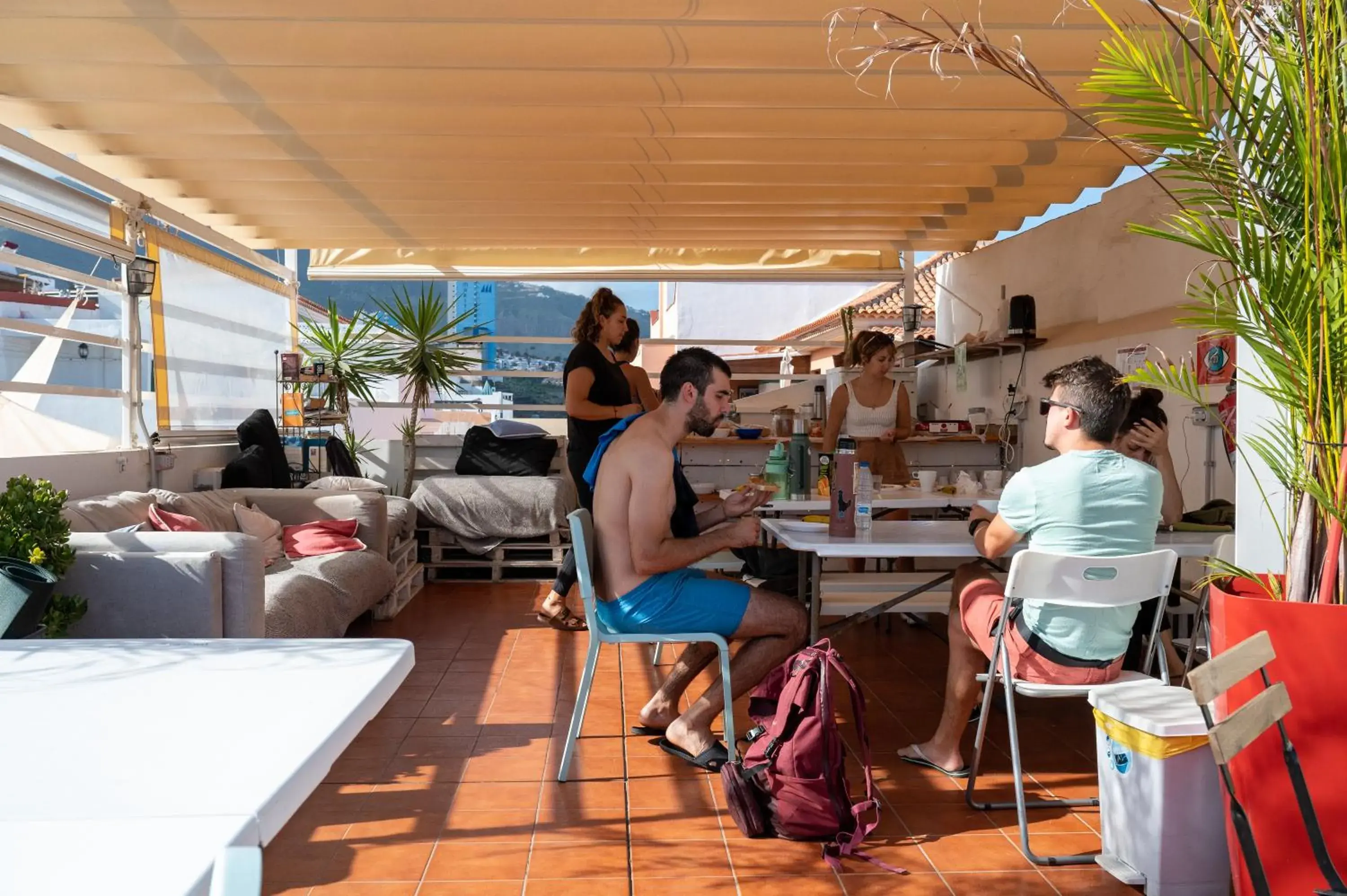 Breakfast, Restaurant/Places to Eat in Puerto Nest Hostel