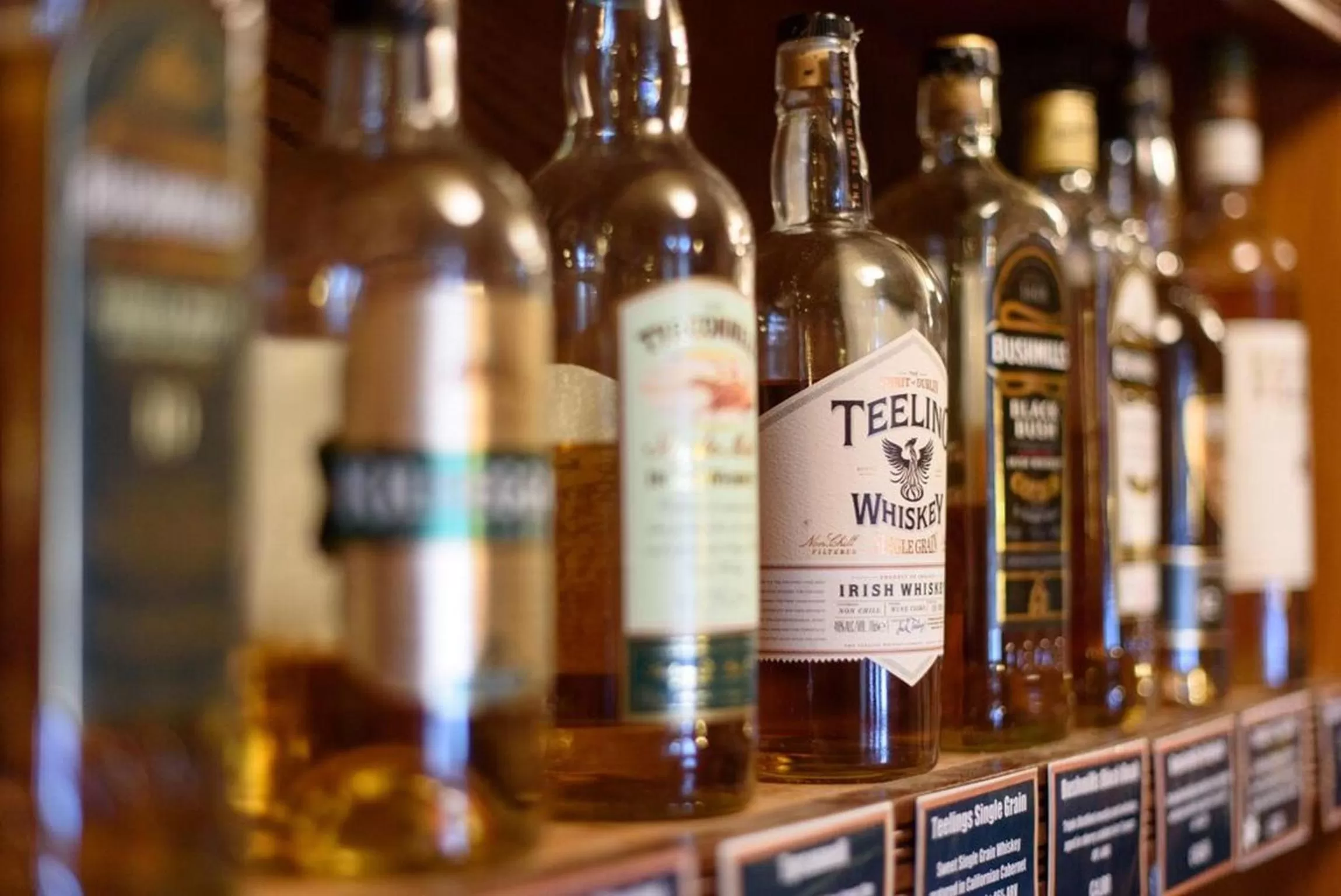 Alcoholic drinks in Dooley's Hotel