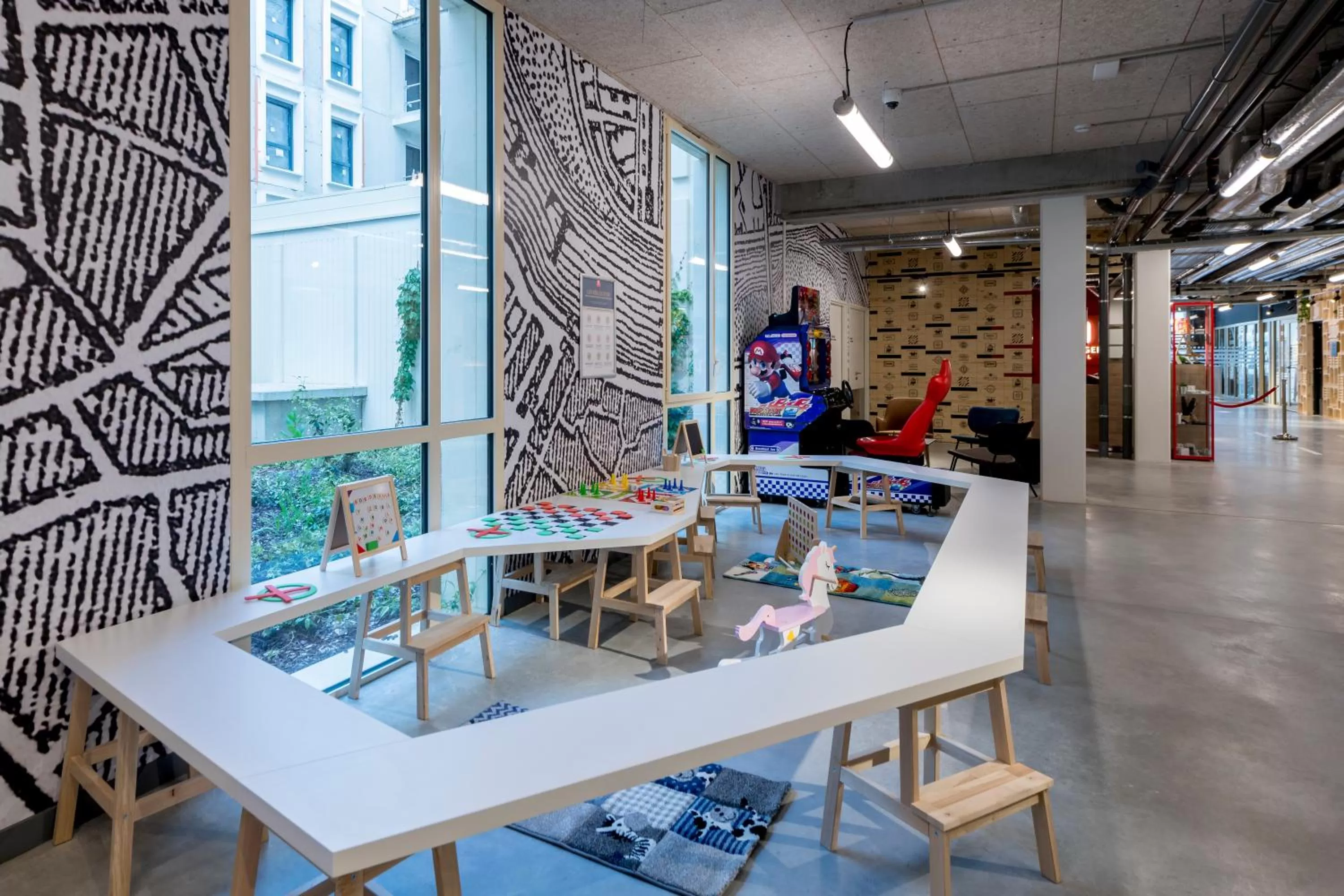 Game Room in MEININGER Hotel Bordeaux Gare Saint-Jean